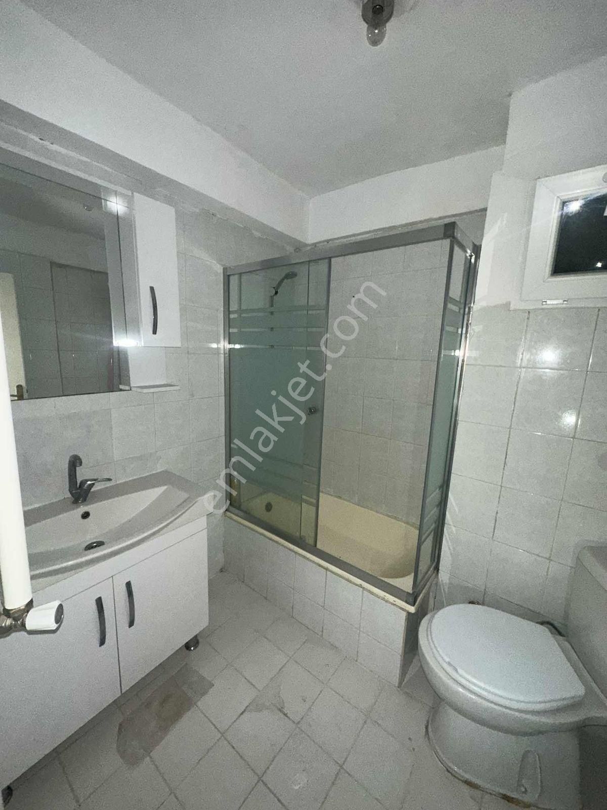 Piyade Mahallesi Cadde Üzeri 3+1 Ara Katta Gimsa Yakını - Görsel 4