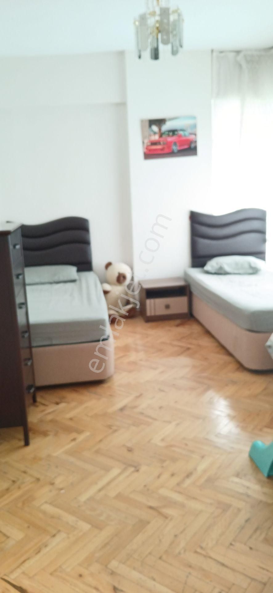 Demet'te Konaklı'dan 3+1 Sln.bğmsz.2.kat Kombili Çift Asansörlü Mantolamalı Hst.metro Ykn.güneşli - Görsel 9