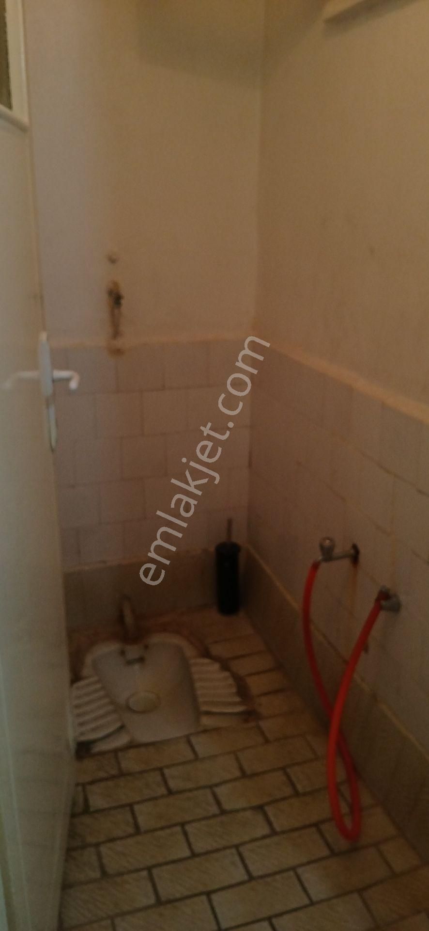 Demet'te Konaklı'dan 3+1 Sln.bğmsz.2.kat Kombili Çift Asansörlü Mantolamalı Hst.metro Ykn.güneşli - Görsel 10