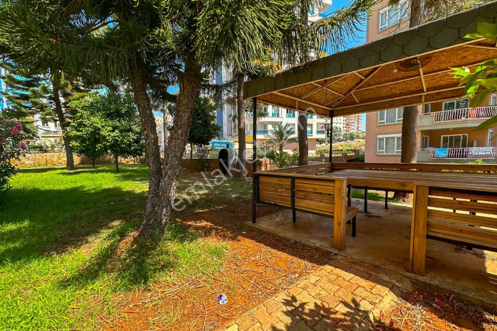 Alanya Tosmur Mnahallesinde Lüks Eşyalı Deniz Manzaralı 2+1 Satılık Daire - Görsel 3