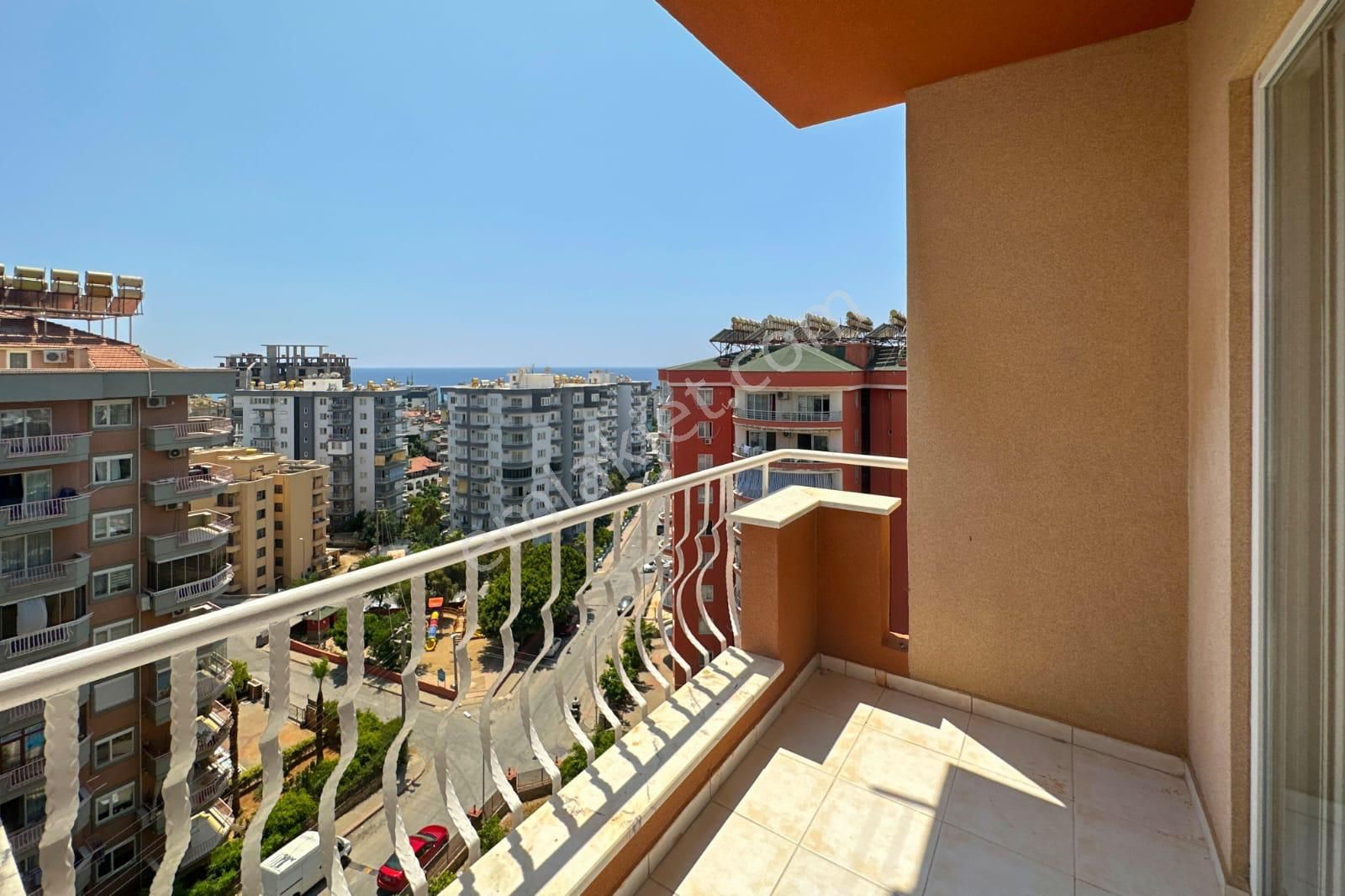 Alanya Tosmur Mnahallesinde Lüks Eşyalı Deniz Manzaralı 2+1 Satılık Daire - Görsel 21