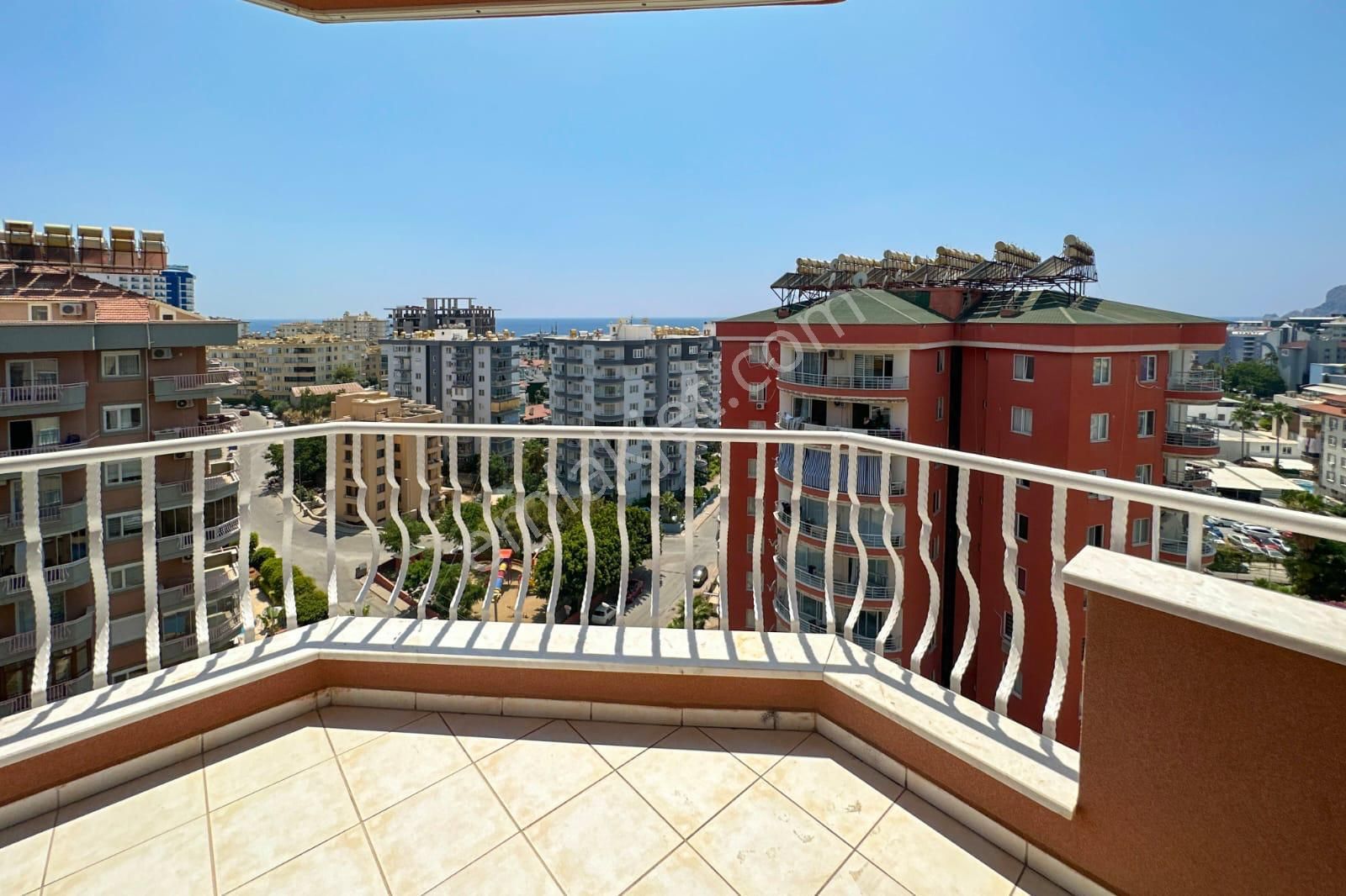 Alanya Tosmur Mnahallesinde Lüks Eşyalı Deniz Manzaralı 2+1 Satılık Daire - Görsel 15