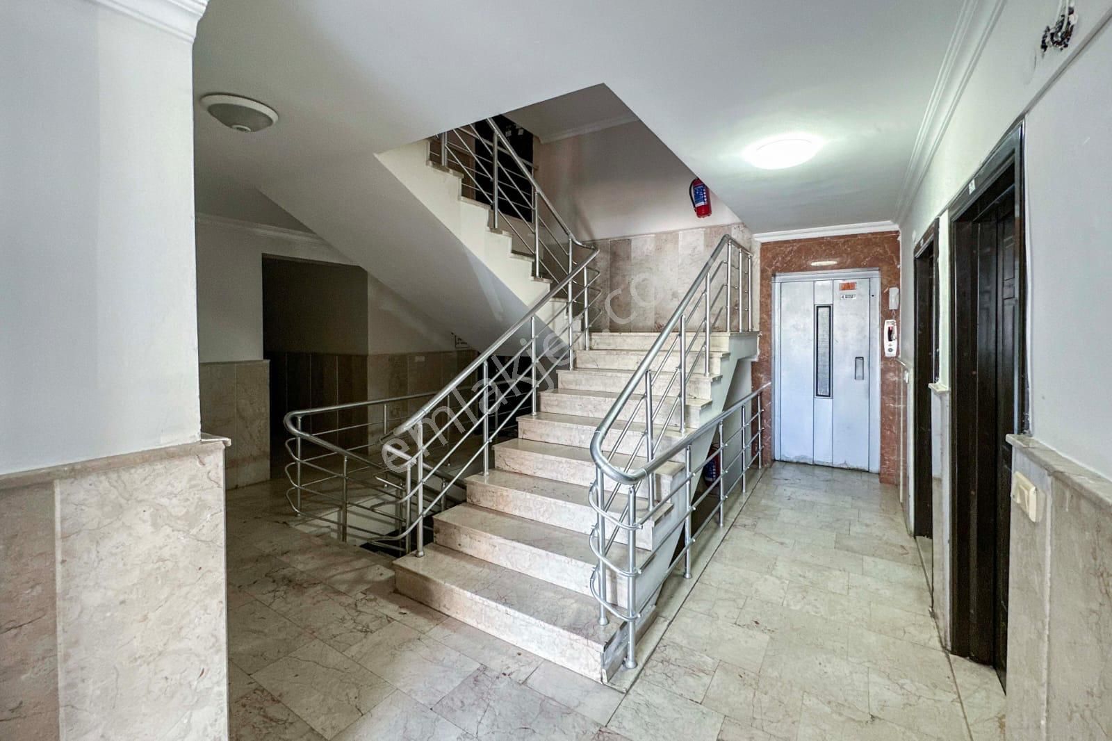 Alanya Tosmur Mnahallesinde Lüks Eşyalı Deniz Manzaralı 2+1 Satılık Daire - Görsel 5