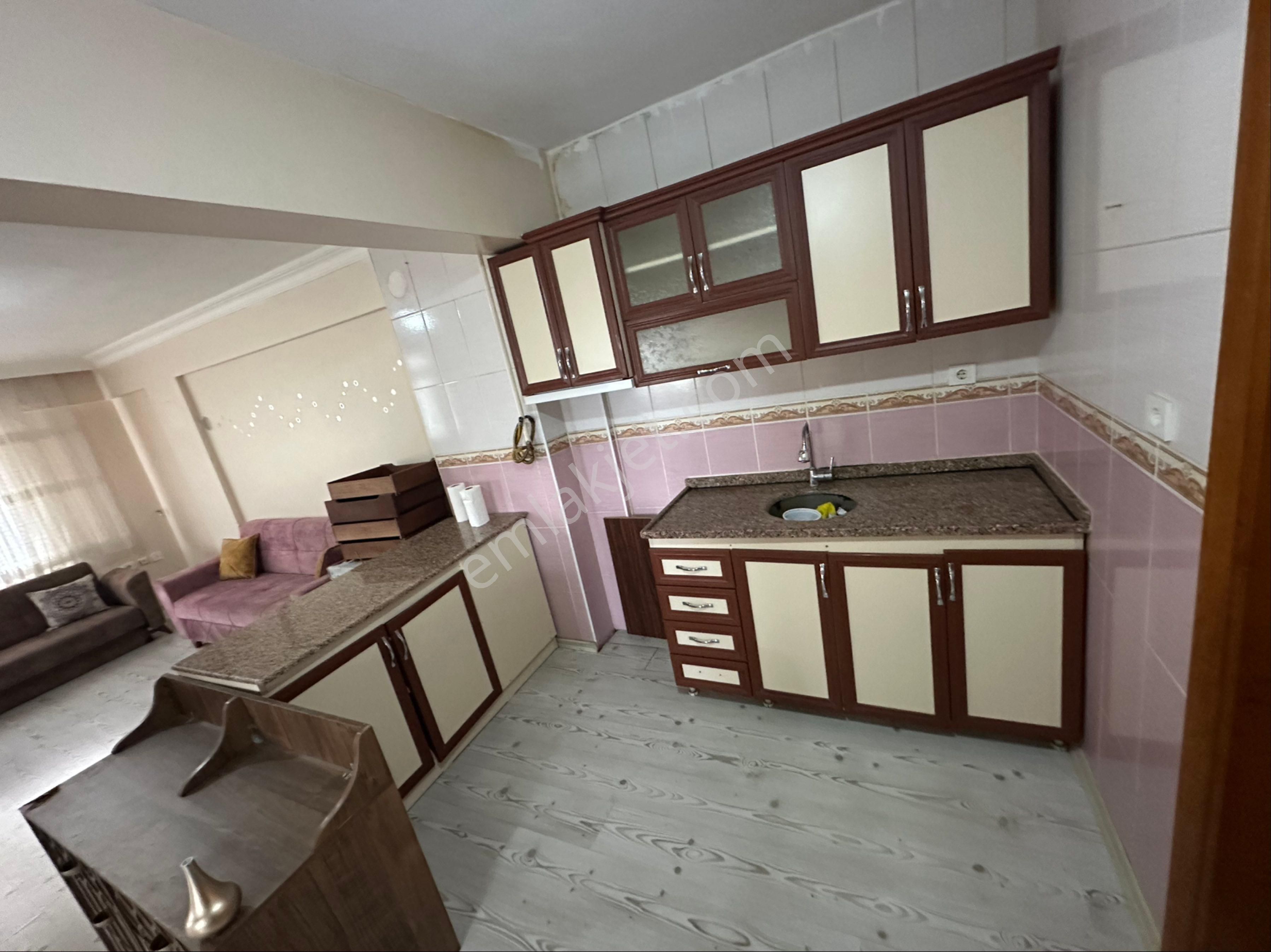 Kapaklı Mevlana Mah 2kat Kısmi Eşyalı Ön Cephe - Görsel 9