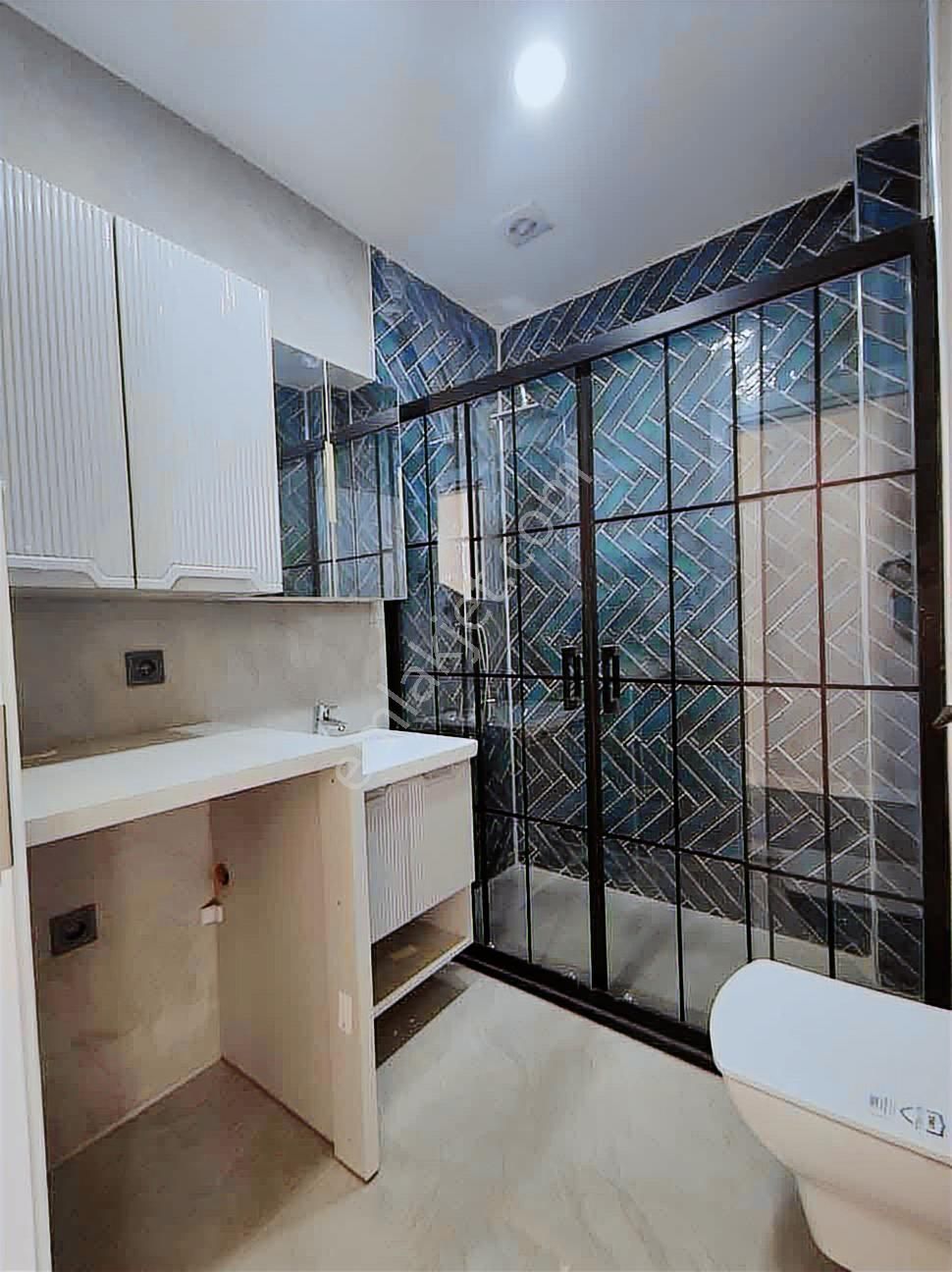 Qzen Gayrimenkul'den Barbaros Mahallesinde 3+1 Havuzlu Villa - Görsel 18