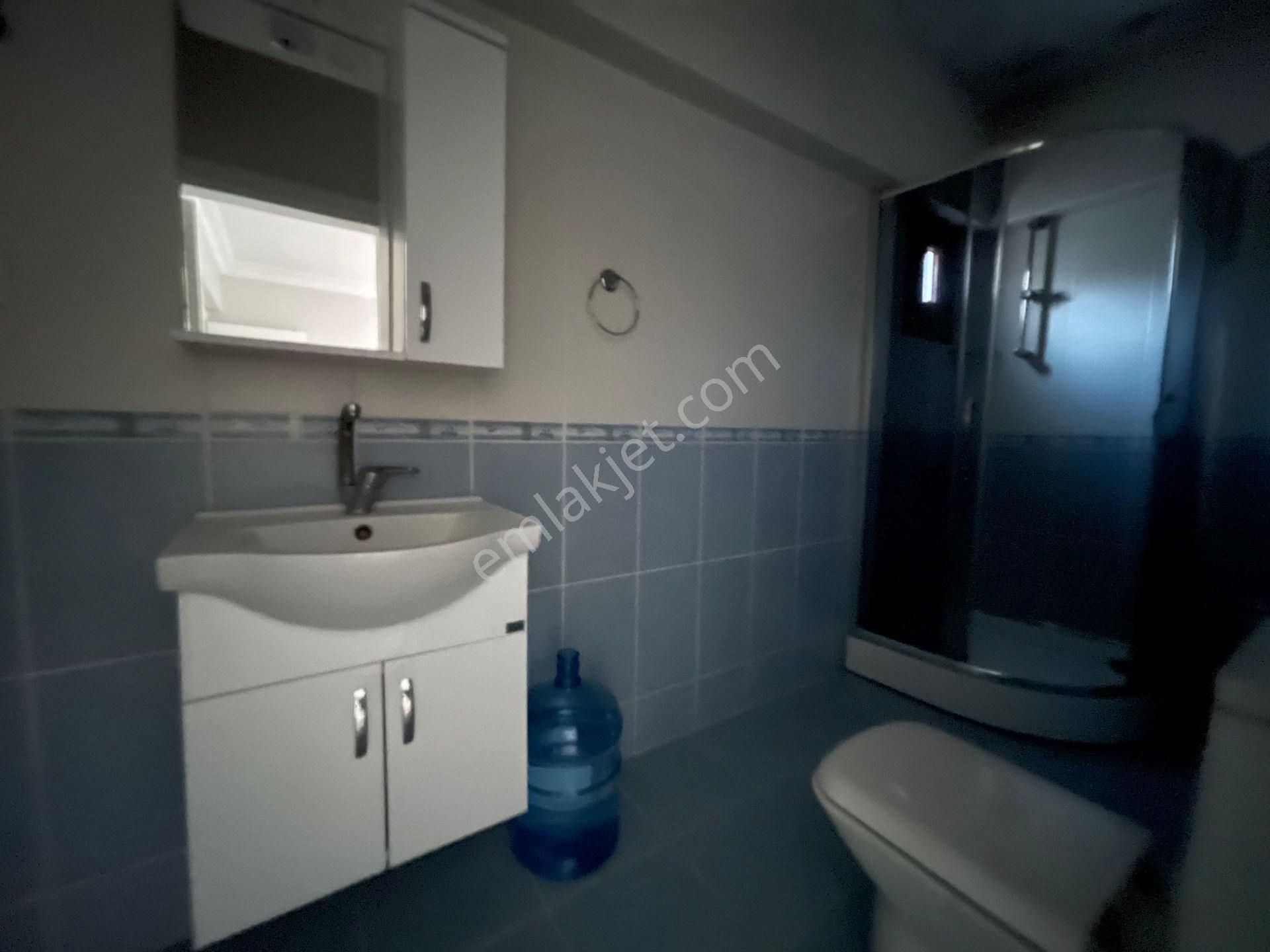 İnönü Mah.'de Okula, Toplu Taşımaya, Metroya, Üniversitelere Yakın, 2 Banyolu 3+1kiralık - Görsel 22