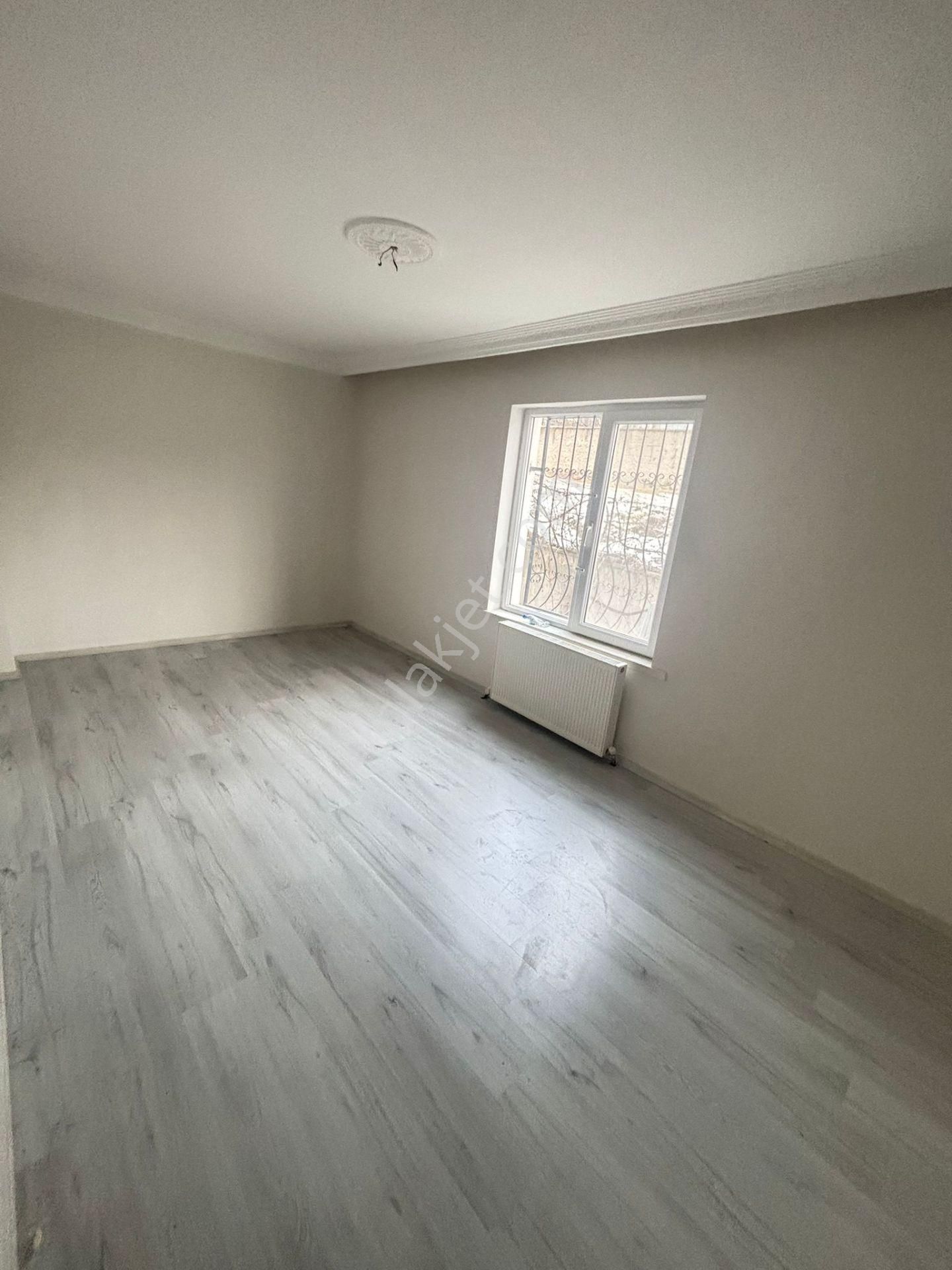 Mamak - Ekin Mahallesi Yüzme Havuzu Yakınında, Altı Dolu, Yapılı 3+1 Satılık Daire !! - Görsel 19