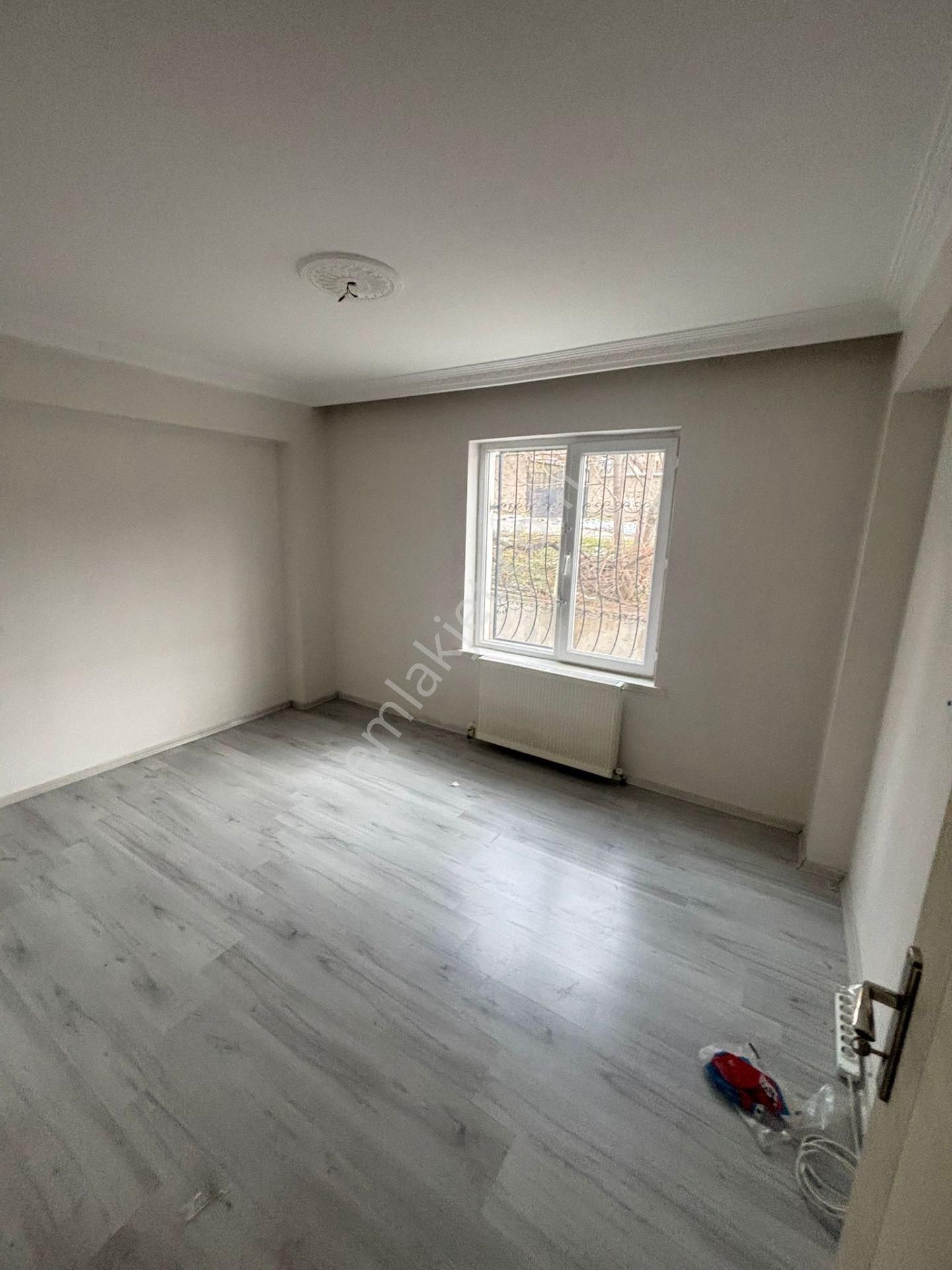 Mamak - Ekin Mahallesi Yüzme Havuzu Yakınında, Altı Dolu, Yapılı 3+1 Satılık Daire !! - Görsel 16