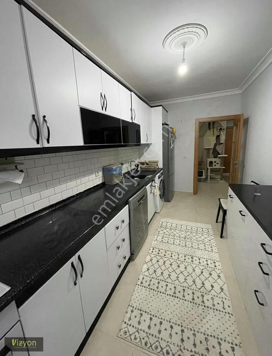 Cumhuriyet Mahallesinde Satılık Fırsat 2+1 Daire - Görsel 20