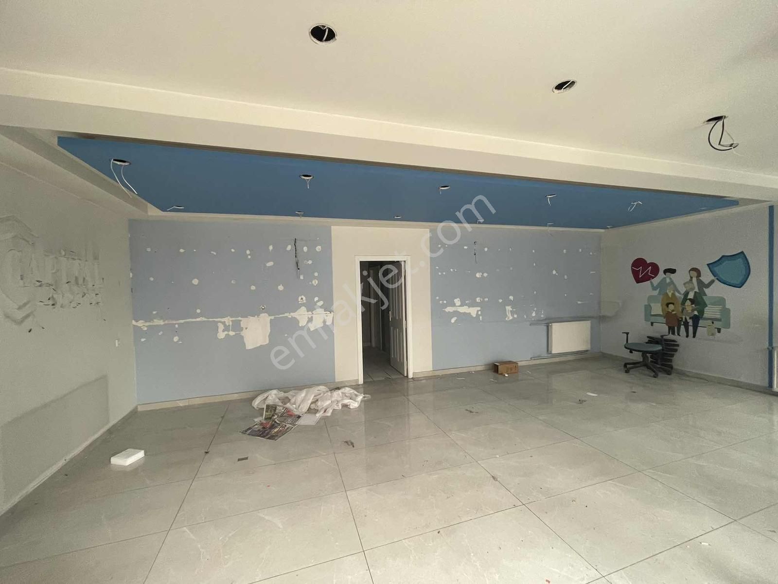 Bera Otel Yanı Cadde Cepheli Bodrumlu Bakımlı Her İşe Uygun Köşe - Görsel 15