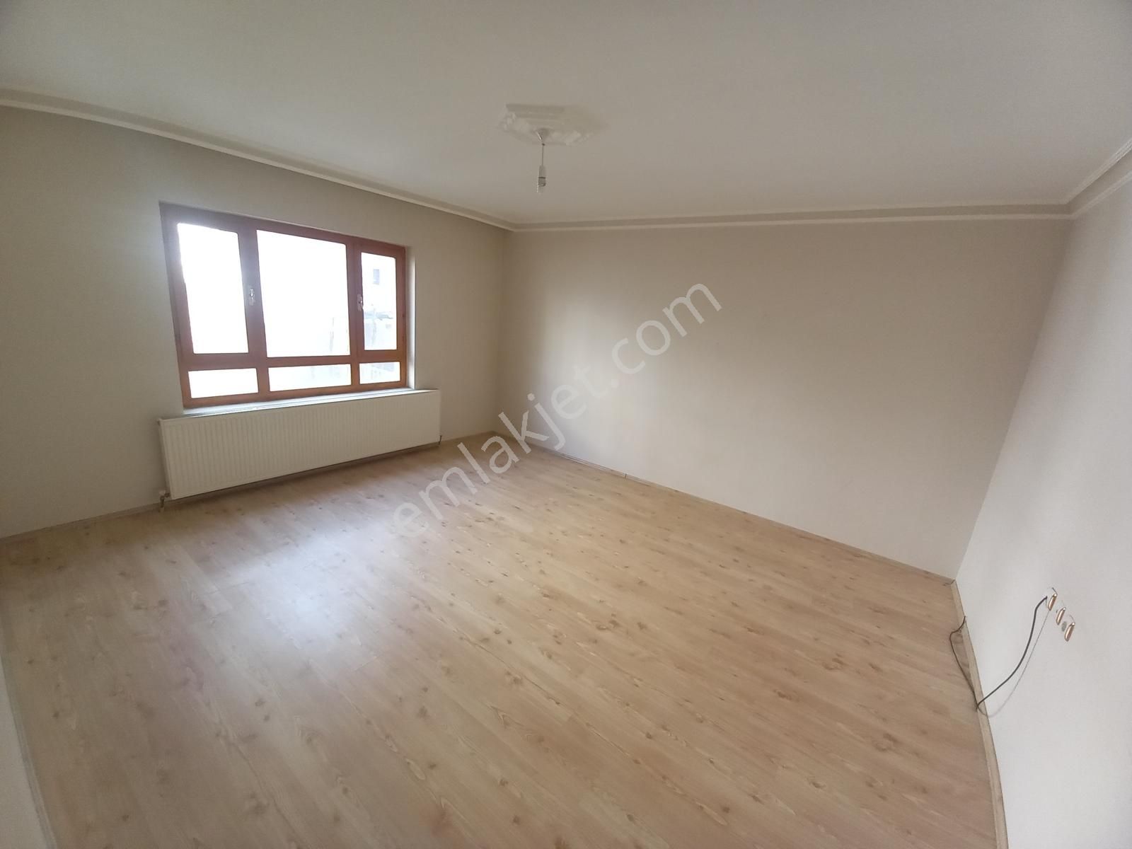 Elif Gayrimenkul Den Çok Güzel Konumda Kiralık Ara Kat 3+1 Daire - Görsel 12