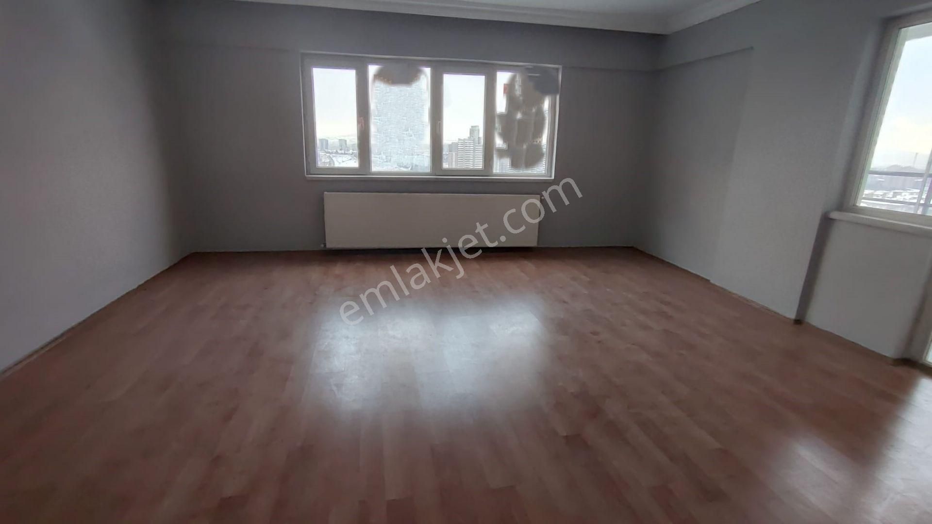 Atanora Vadiden Asansörlü Ara Kat Manzaralı Kapalı 2 Balkonlu Boş 3+1 - Görsel 25