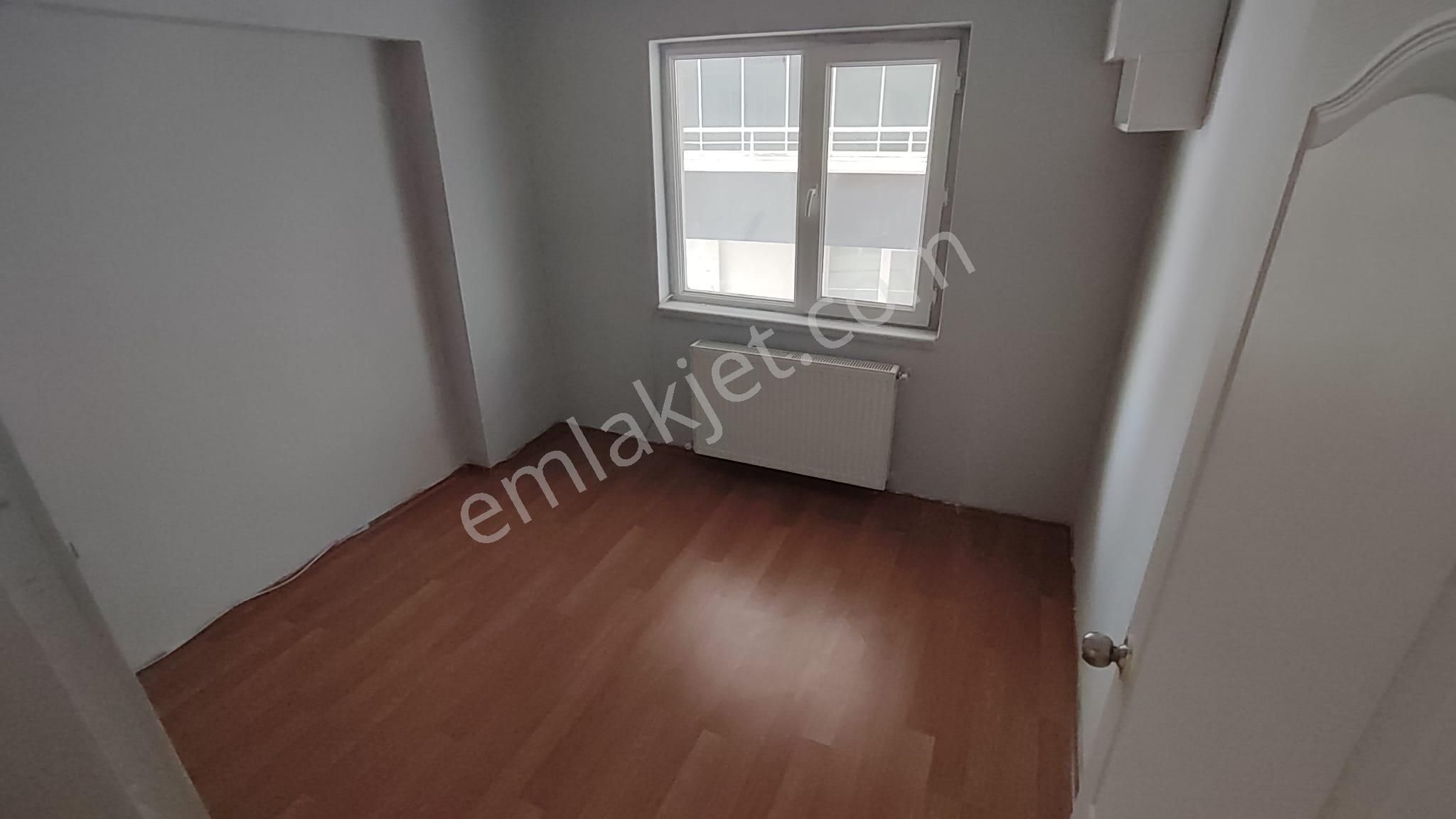 Atanora Vadiden Asansörlü Ara Kat Manzaralı Kapalı 2 Balkonlu Boş 3+1 - Görsel 17