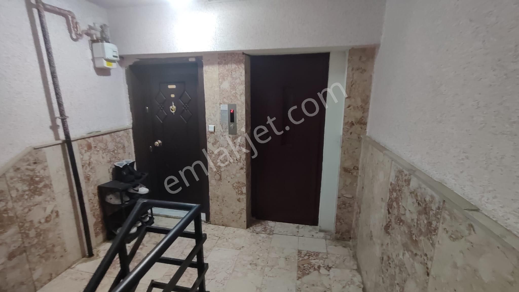 Atanora Vadiden Asansörlü Ara Kat Manzaralı Kapalı 2 Balkonlu Boş 3+1 - Görsel 4