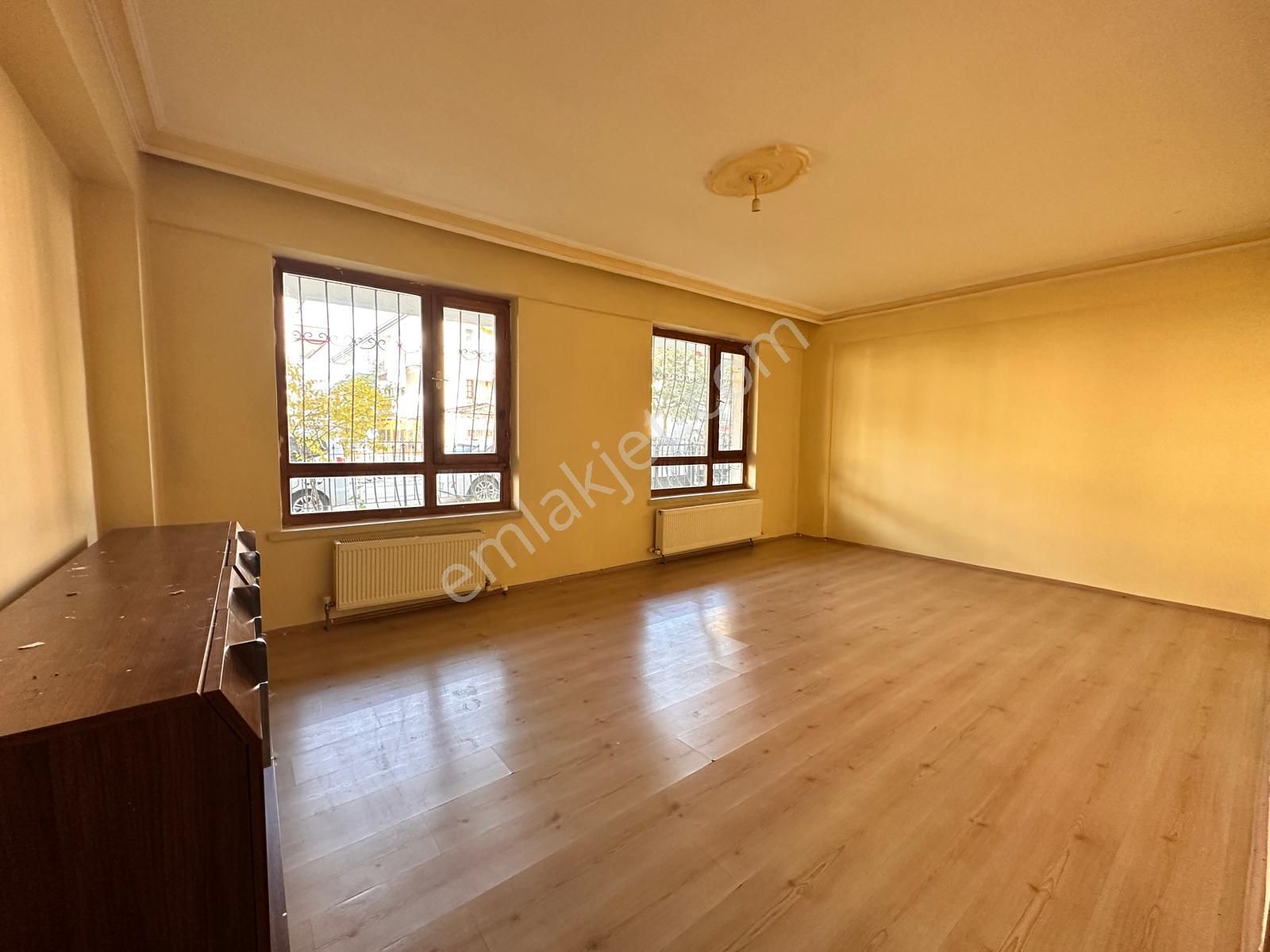 Mamak - Başak Mahallesinde Merkezi Konumlu 2+1 Satılık Kupon Daire !!!