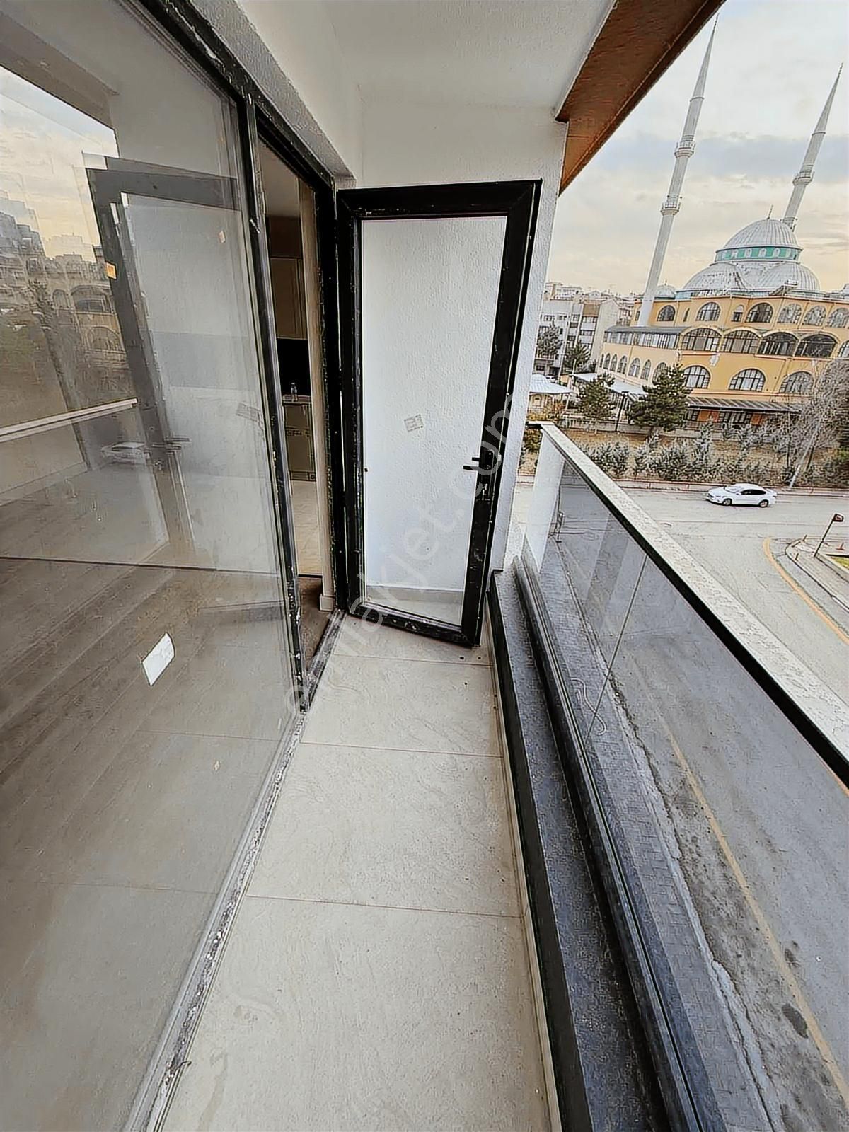 Birlik Mahallesin'de 2+1 Dubleks Sıfır 3.katta Satılık Lux Daire - Görsel 20