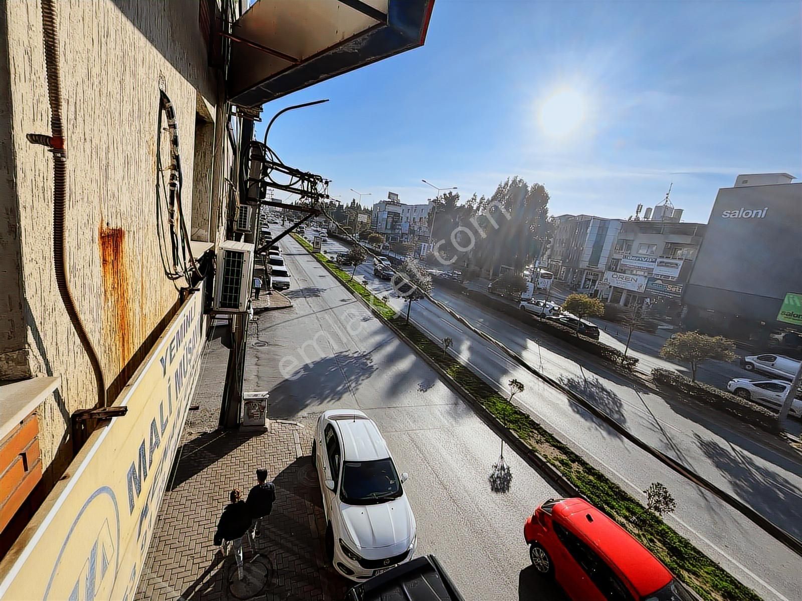 Karabağlar Yeşillik Caddesi Satılık Cadde Cepheli Ofis/dükkan - Görsel 19