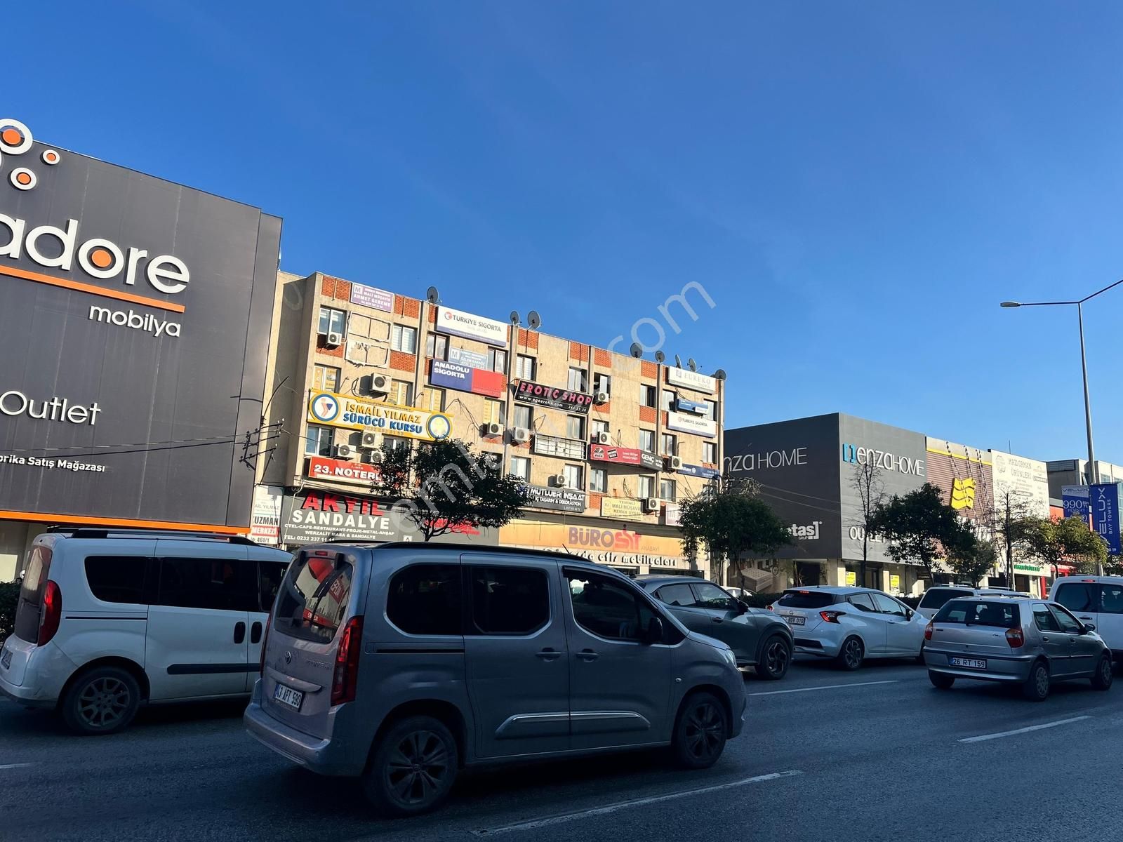 Karabağlar Yeşillik Caddesi Satılık Cadde Cepheli Ofis/dükkan - Görsel 27