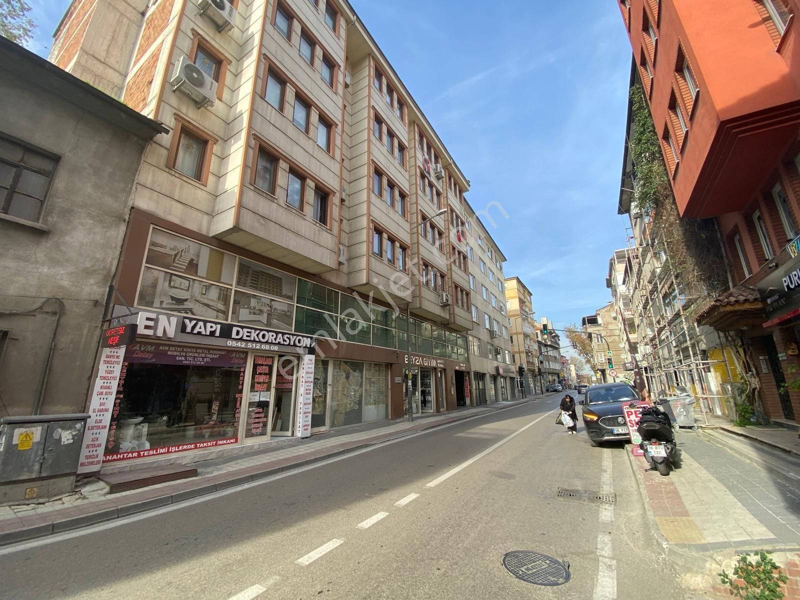 Osmangazi Muradiye Cadde Üstünde 15 Yıllık 2+1 Kiralık Daire - Görsel 14