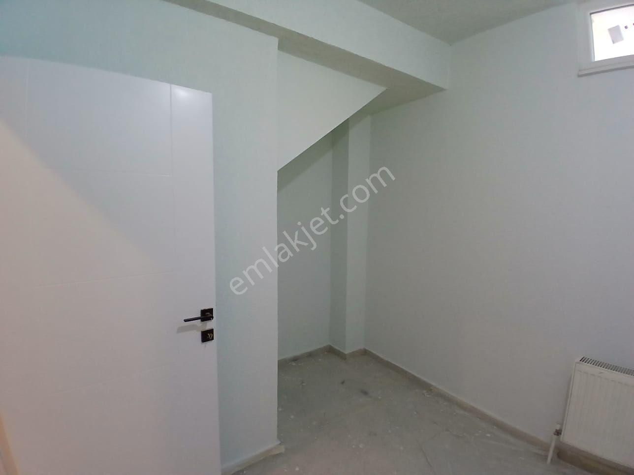 Naturel Emlaktan Altınşehir Mahallesin De 2+0 Geniş Daire - Görsel 9