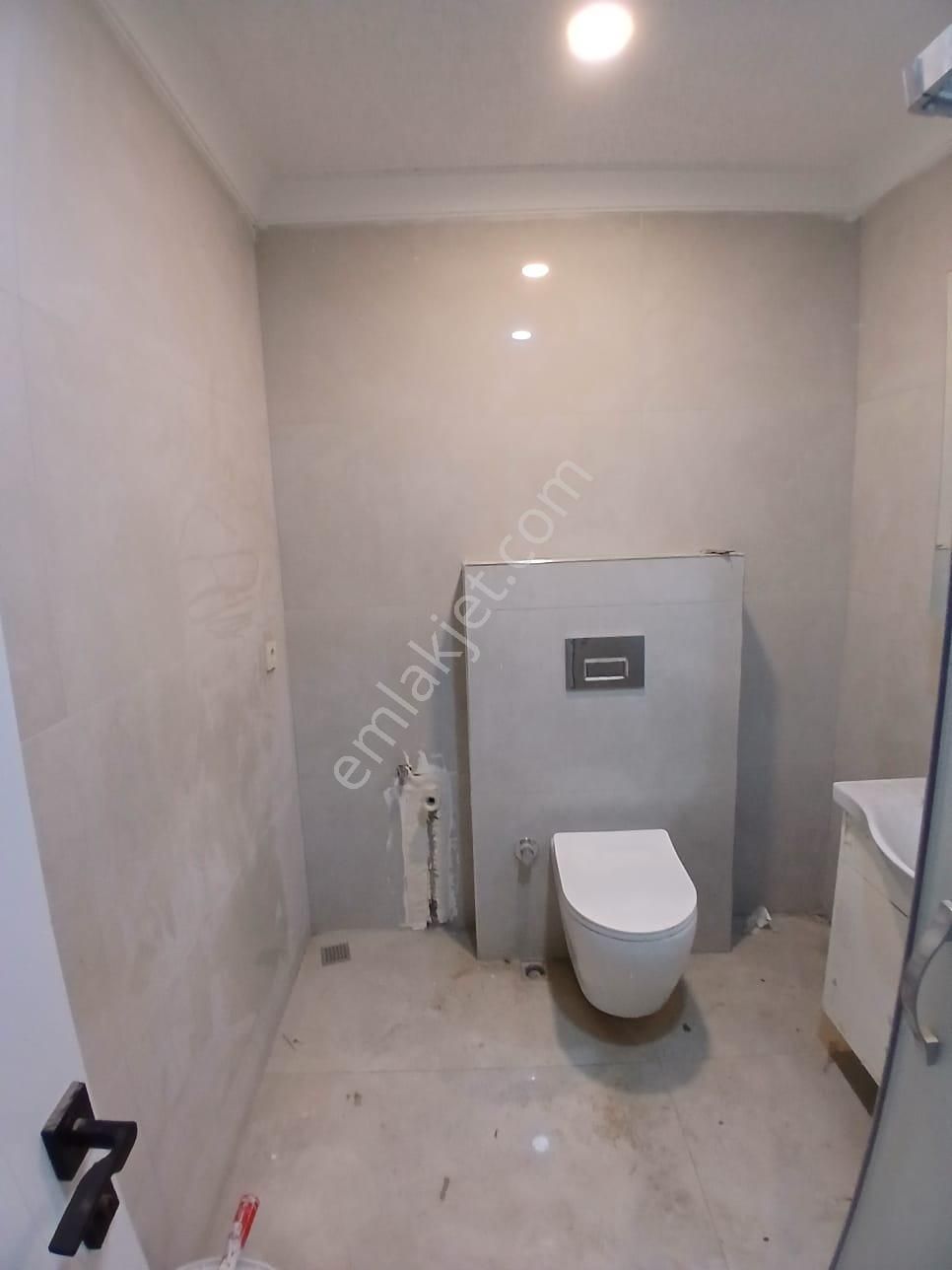 Naturel Emlaktan Altınşehir Mahallesin De 2+0 Geniş Daire - Görsel 12