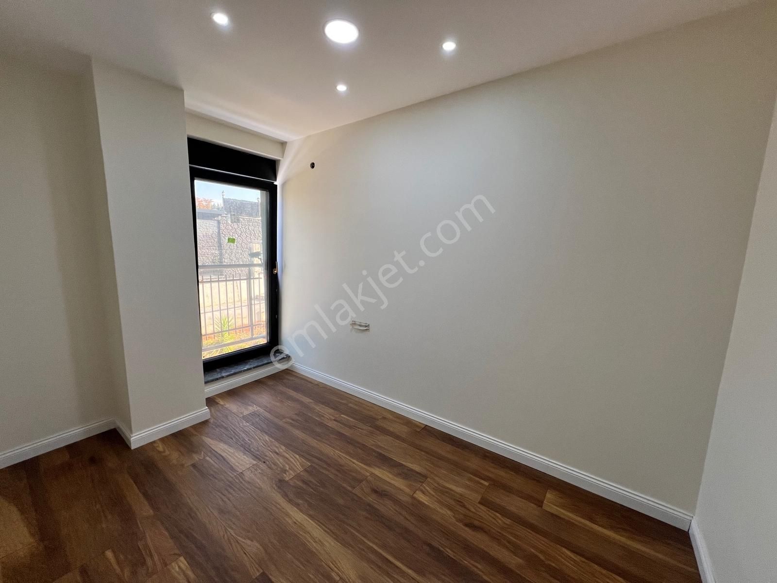 Bursa Mudanya Göynüklü'de Deniz Manzaralı Satılık Villa Ve Arazi - Görsel 17