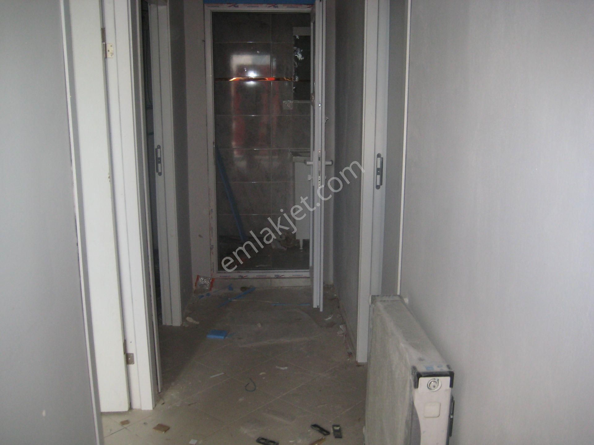 Menemen Koyunderede Site İçinde Satılık Tadilatlı 2+1 Daire - Görsel 7
