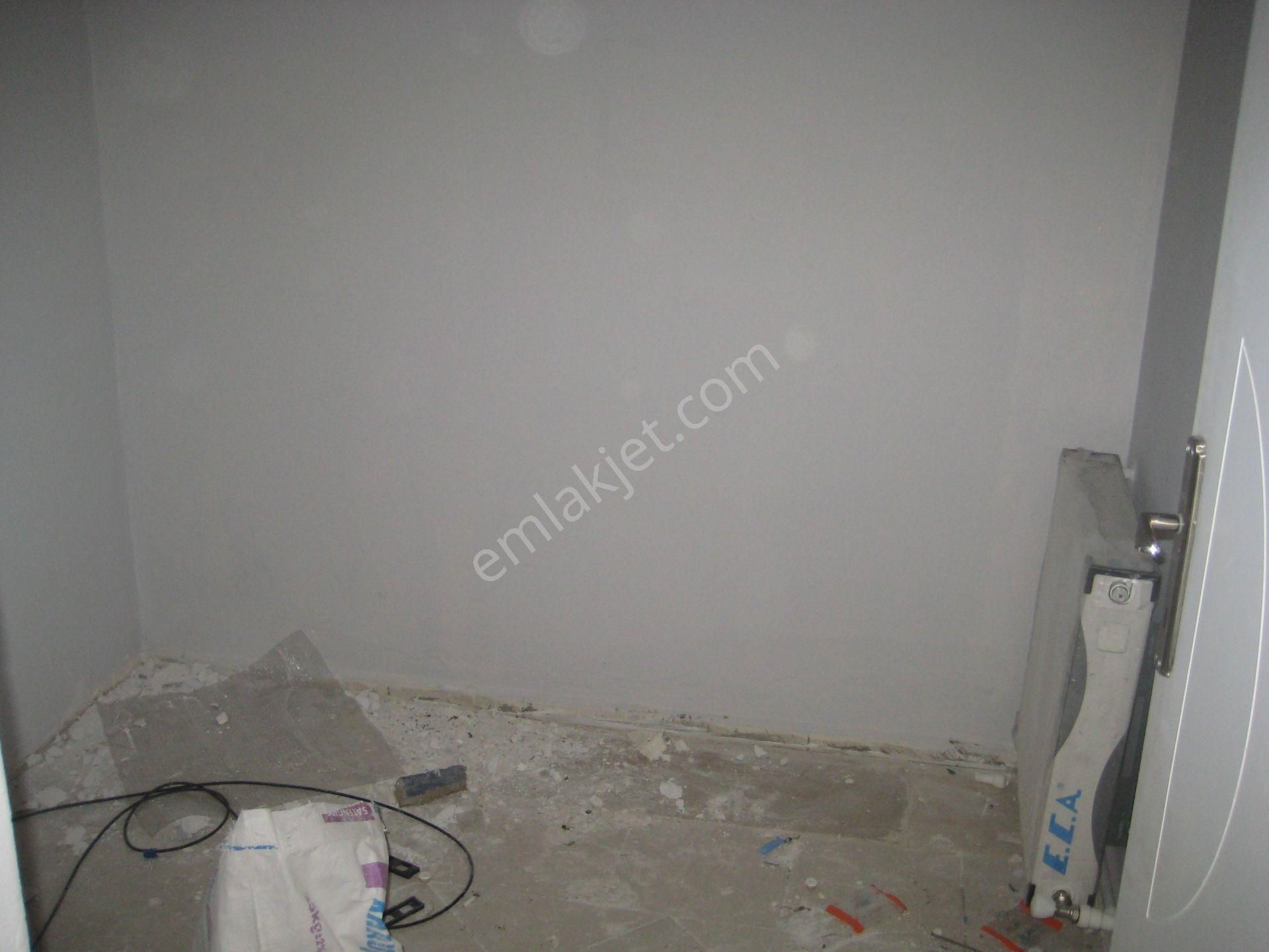 Menemen Koyunderede Site İçinde Satılık Tadilatlı 2+1 Daire - Görsel 6