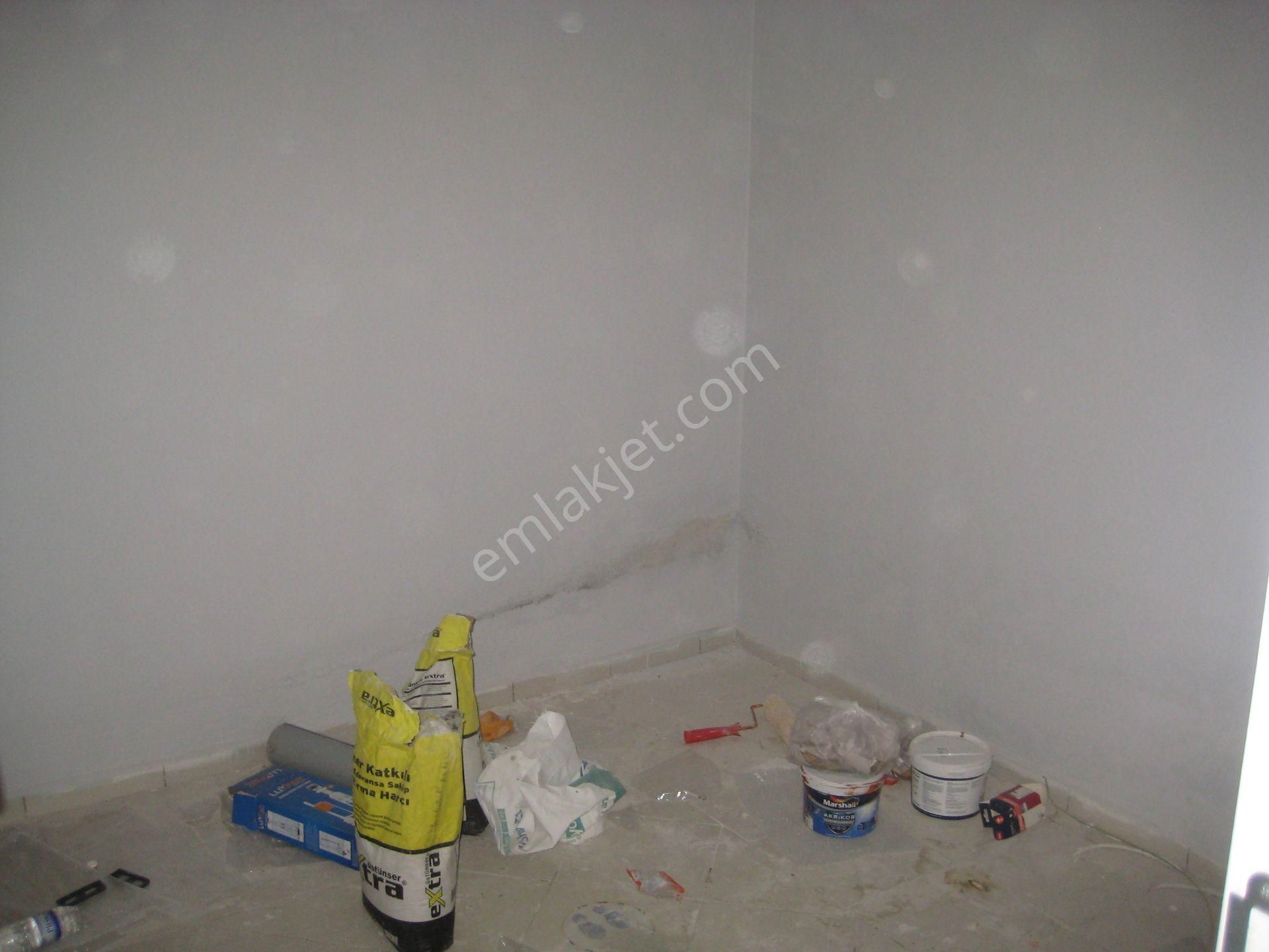 Menemen Koyunderede Site İçinde Satılık Tadilatlı 2+1 Daire - Görsel 4