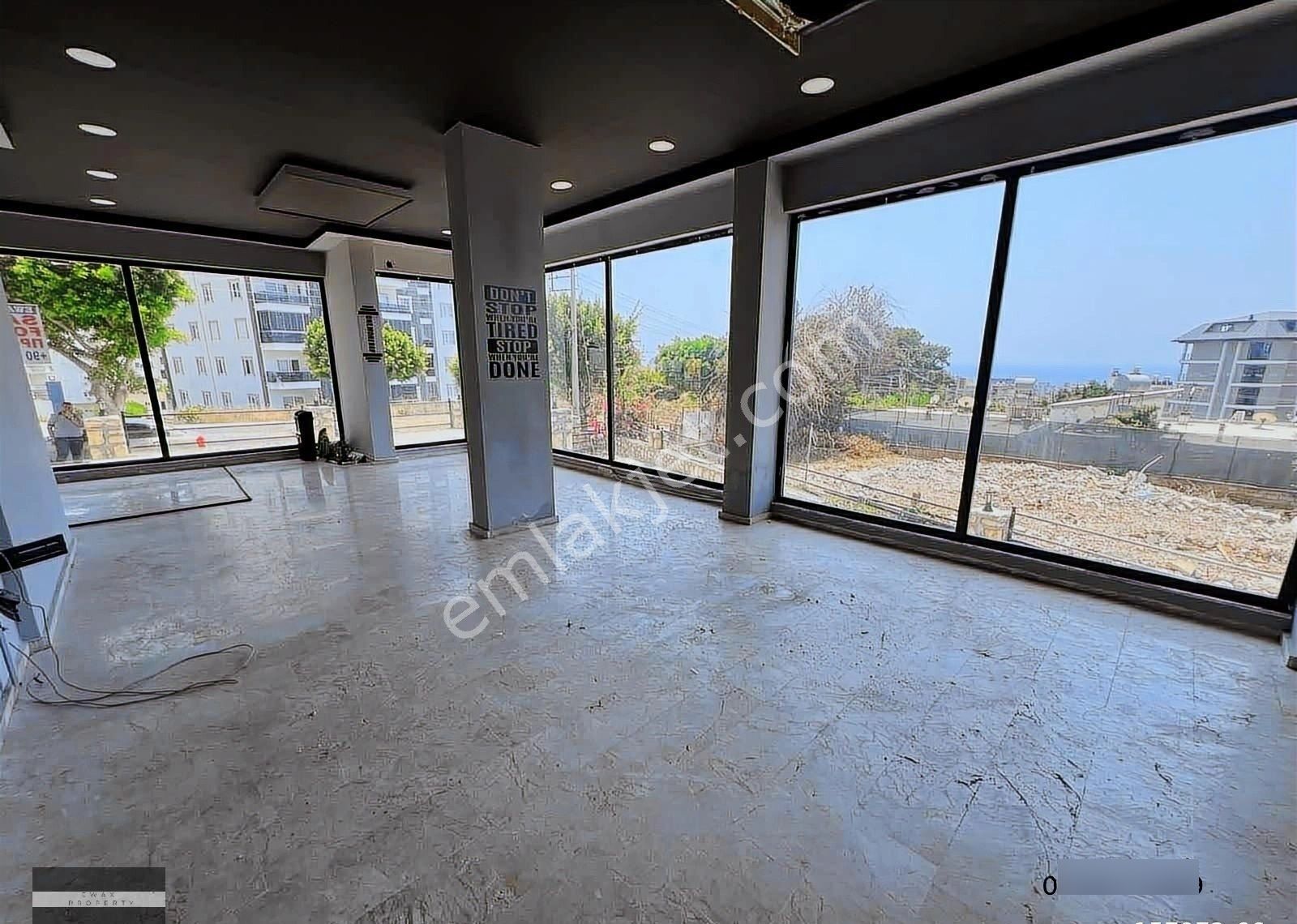 Avsallarda Deniz Manzaralı Kiralık Dükkan - Görsel 16