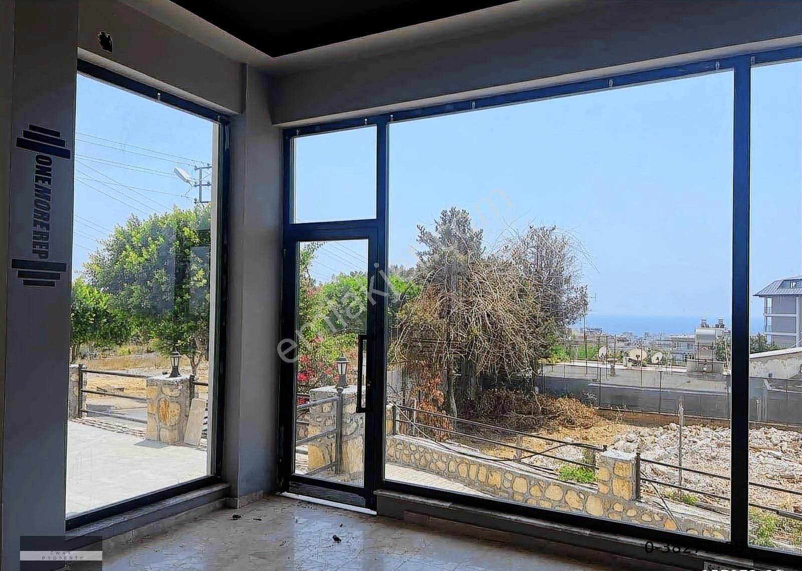 Avsallarda Deniz Manzaralı Kiralık Dükkan - Görsel 15