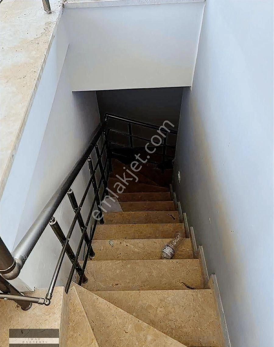 Avsallarda Deniz Manzaralı Kiralık Dükkan - Görsel 11