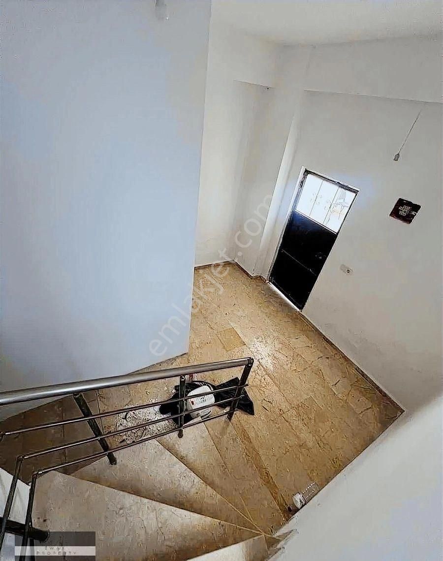 Avsallarda Deniz Manzaralı Kiralık Dükkan - Görsel 4