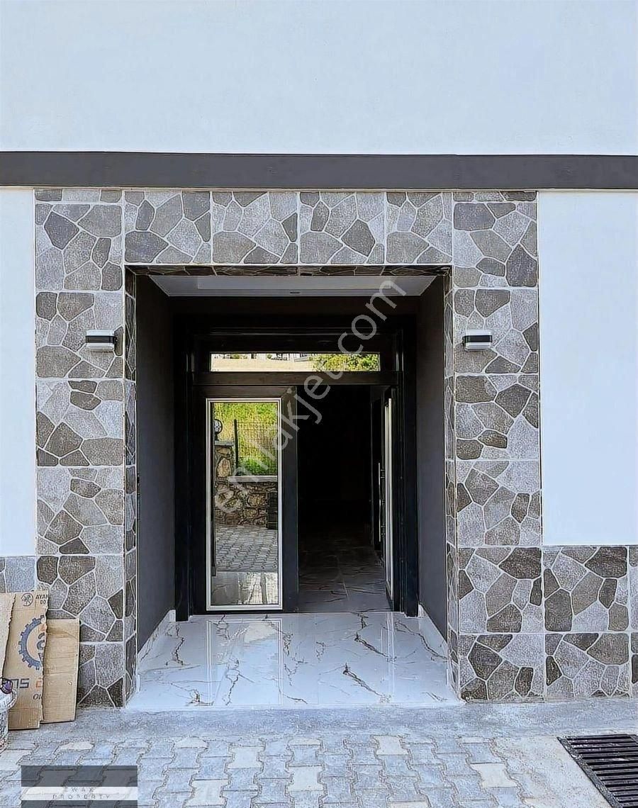 Ewax Property Den Satılık İskanlı 2 + 1 Daire - Görsel 8