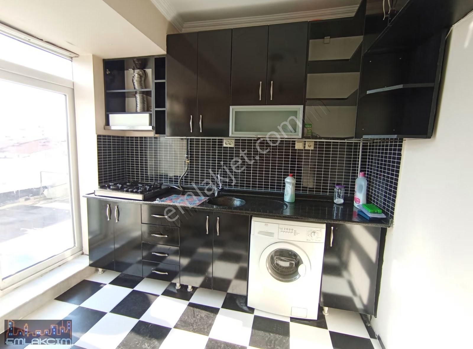 Emlakcımdan Şehrin Merkezinde Teraslı Full Eşyalı 2+1 Daire - Görsel 6