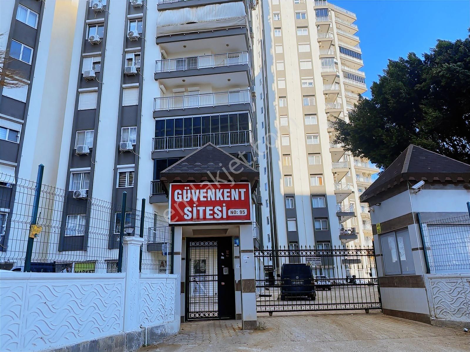 Altıntaş'ta Kiralık 3+1 Harika Konum, Geniş Ferah Yaşam Alanı - Görsel 18