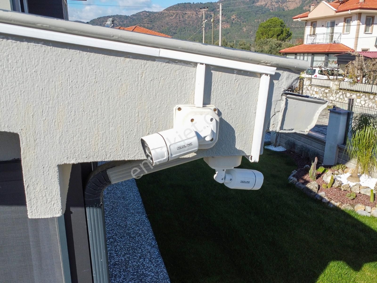 Ata'dan Yüksek İnşaat Kalitesine Sahip Şık Eşyalı Müstakil Villa - Görsel 23