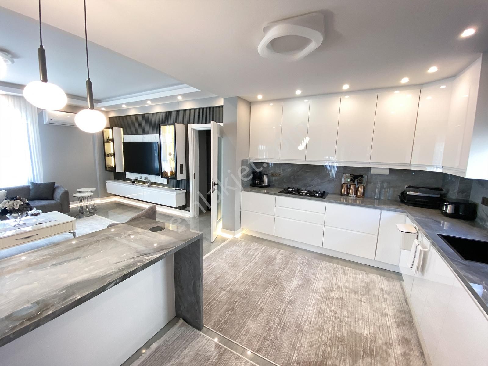 Ata'dan Yüksek İnşaat Kalitesine Sahip Şık Eşyalı Müstakil Villa - Görsel 7