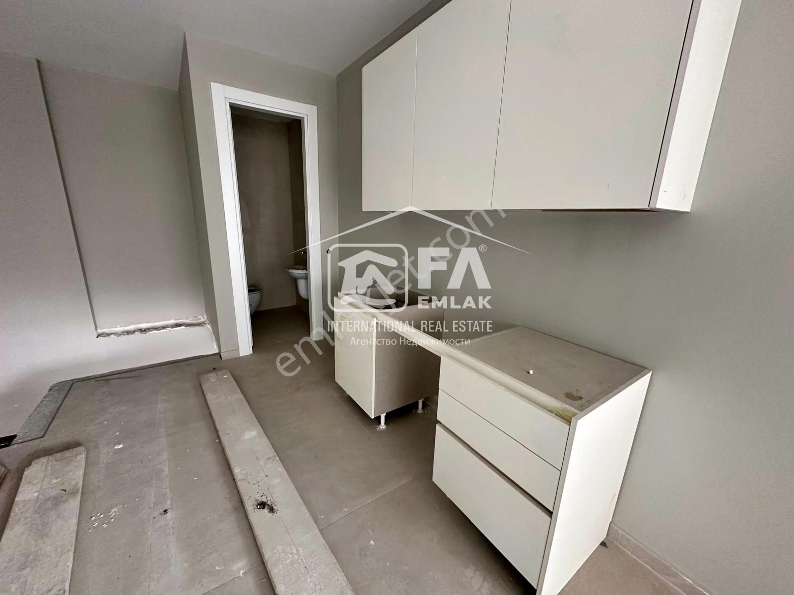 Fa'dan Mersin'nin Kalbinde Ticari Fırsatı ! Sıfır Kiralık Dükkan - Görsel 7