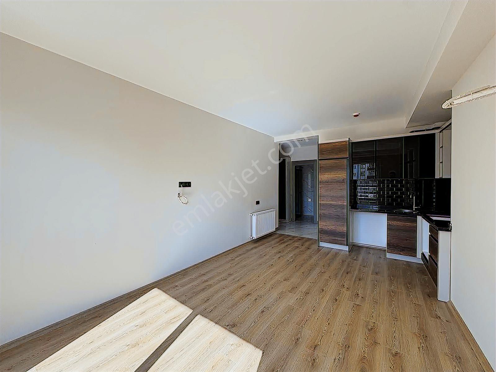 New Form'dan Çiftlikköy De Geniş 1+1 Eşyasız Kiralık Daire - Görsel 8