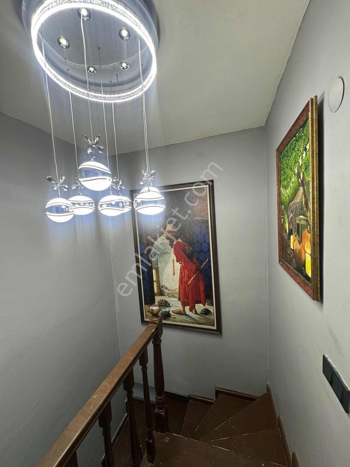 Lider Yatırımdan 4+1 Site İçerisinde Asansör,çift Banyo Kiler !!