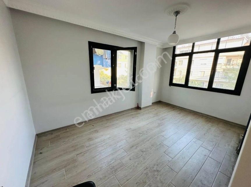 Didim Merkezde Kiralık 3+1 Ayrı Mutfak Katta Tek Geniş Daire - Görsel 11