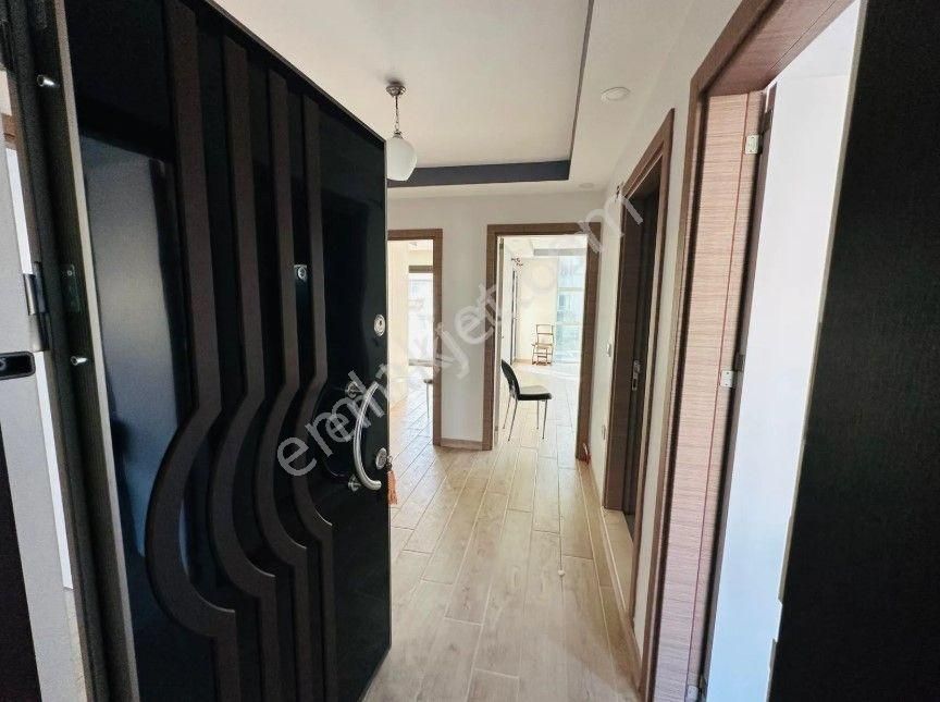 Didim Merkezde Kiralık 3+1 Ayrı Mutfak Katta Tek Geniş Daire - Görsel 5