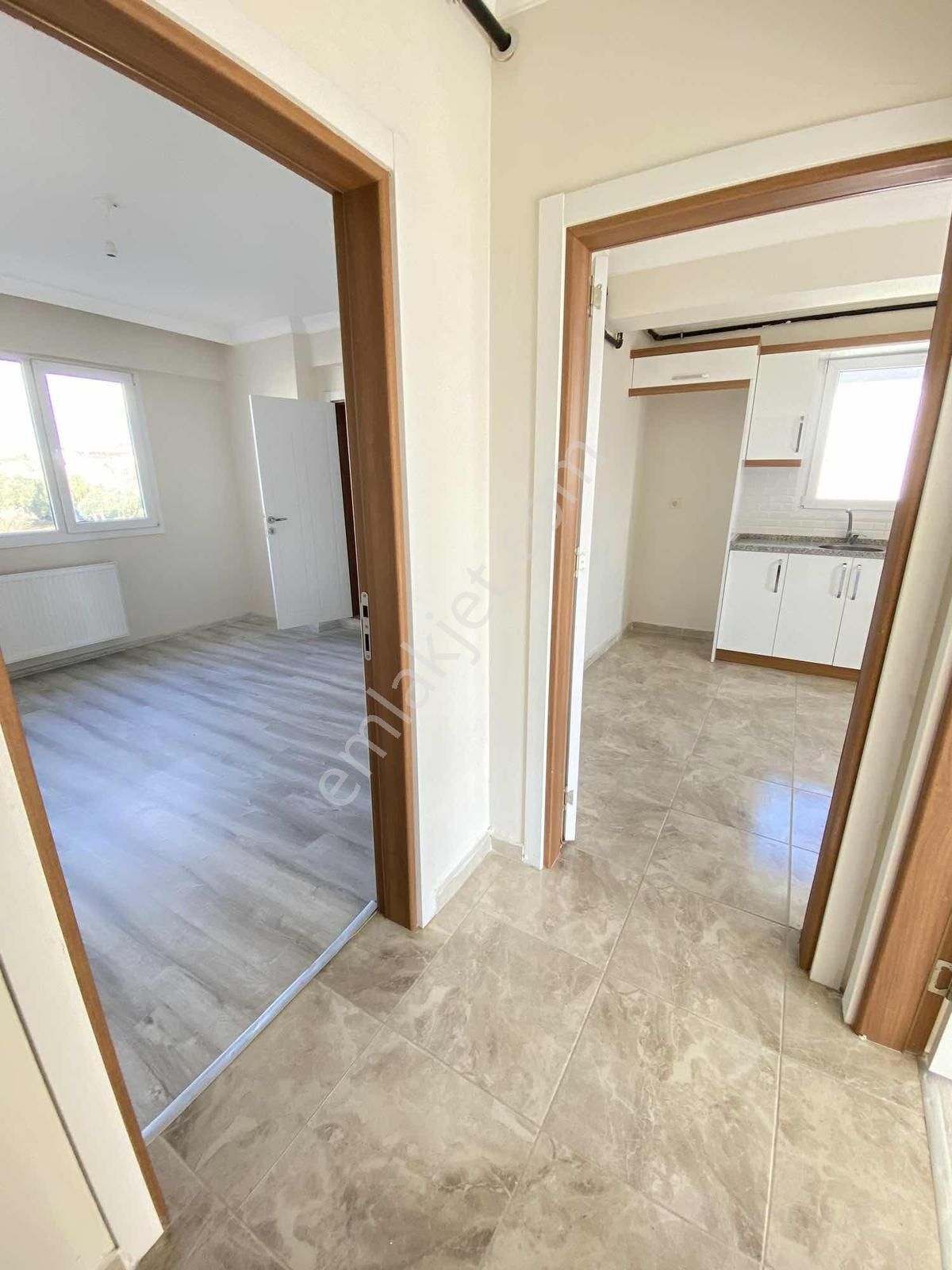 Kiralık 3+1 Bahçe Nizam Doğalgazlı - Görsel 9