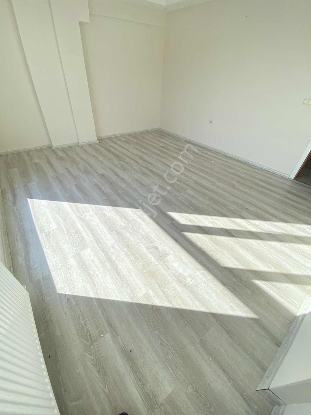 Kiralık 3+1 Bahçe Nizam Doğalgazlı - Görsel 12