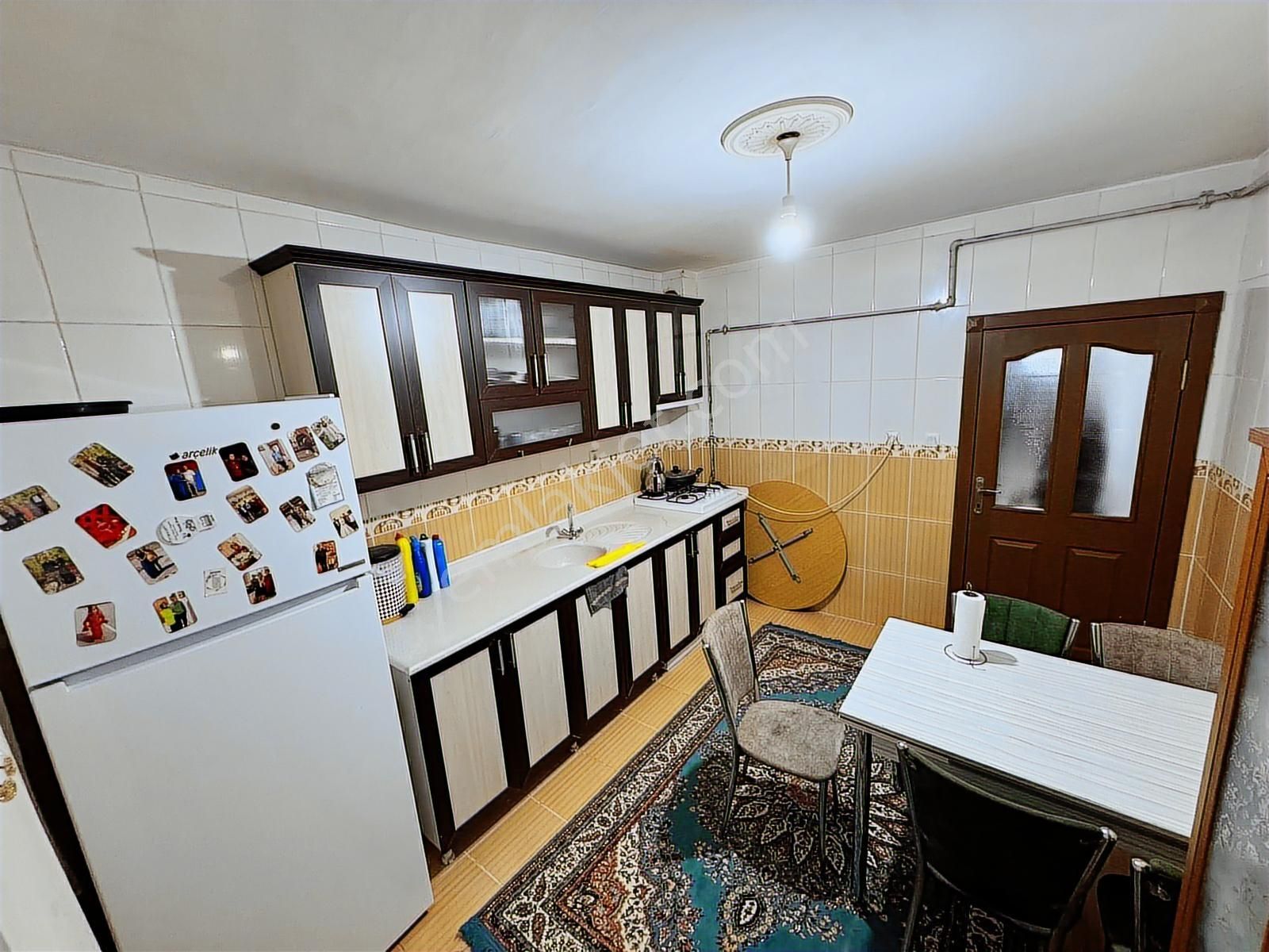 Emlak Danışmanım'dan Yenikent'te 3+1 Geniş Krediye Uygun Satılık