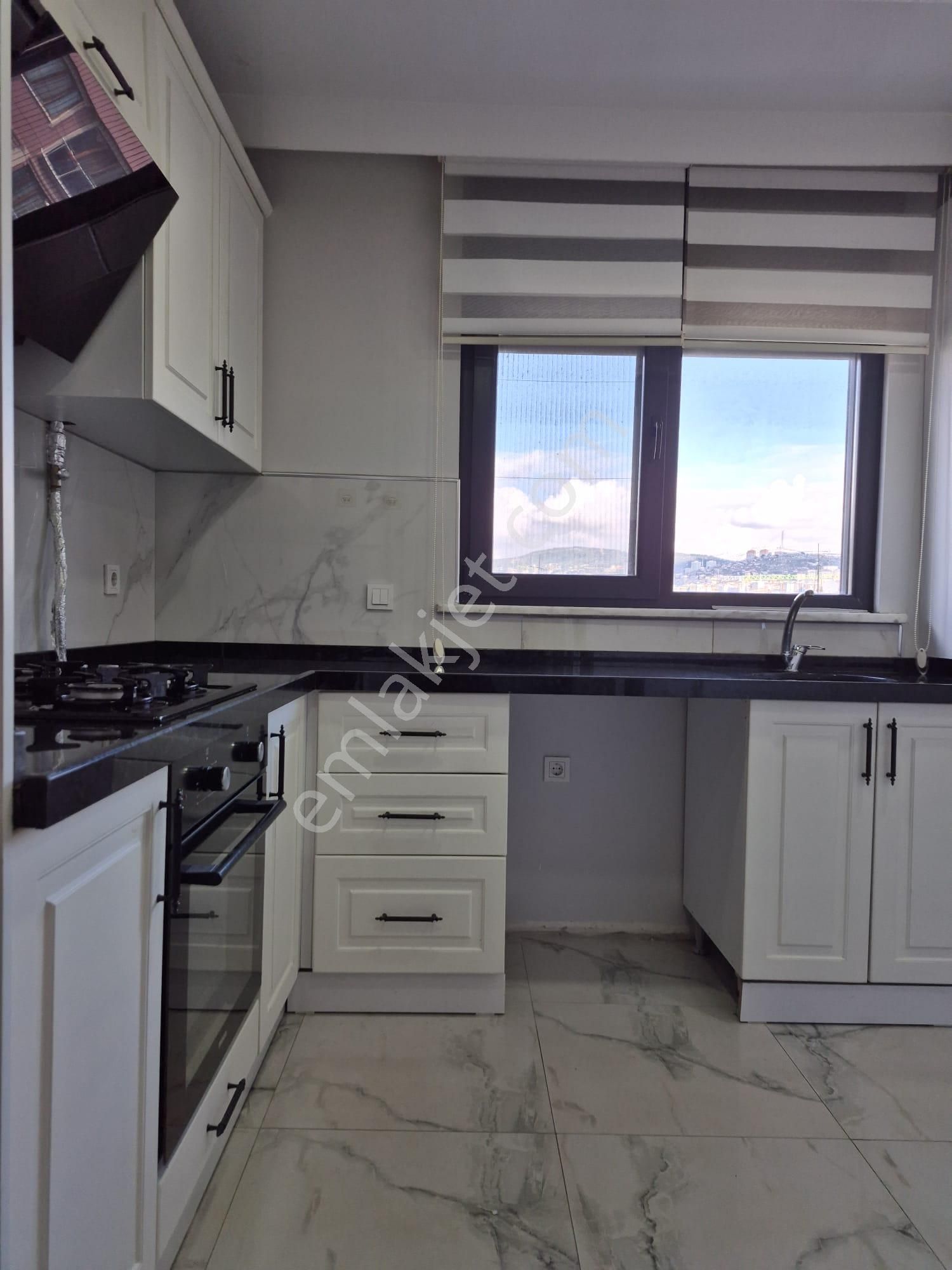 Pendik Uzmanı Cemal Kınay'dan Batı Mah.kiralık 4+1 Dubleks Daire - Görsel 8