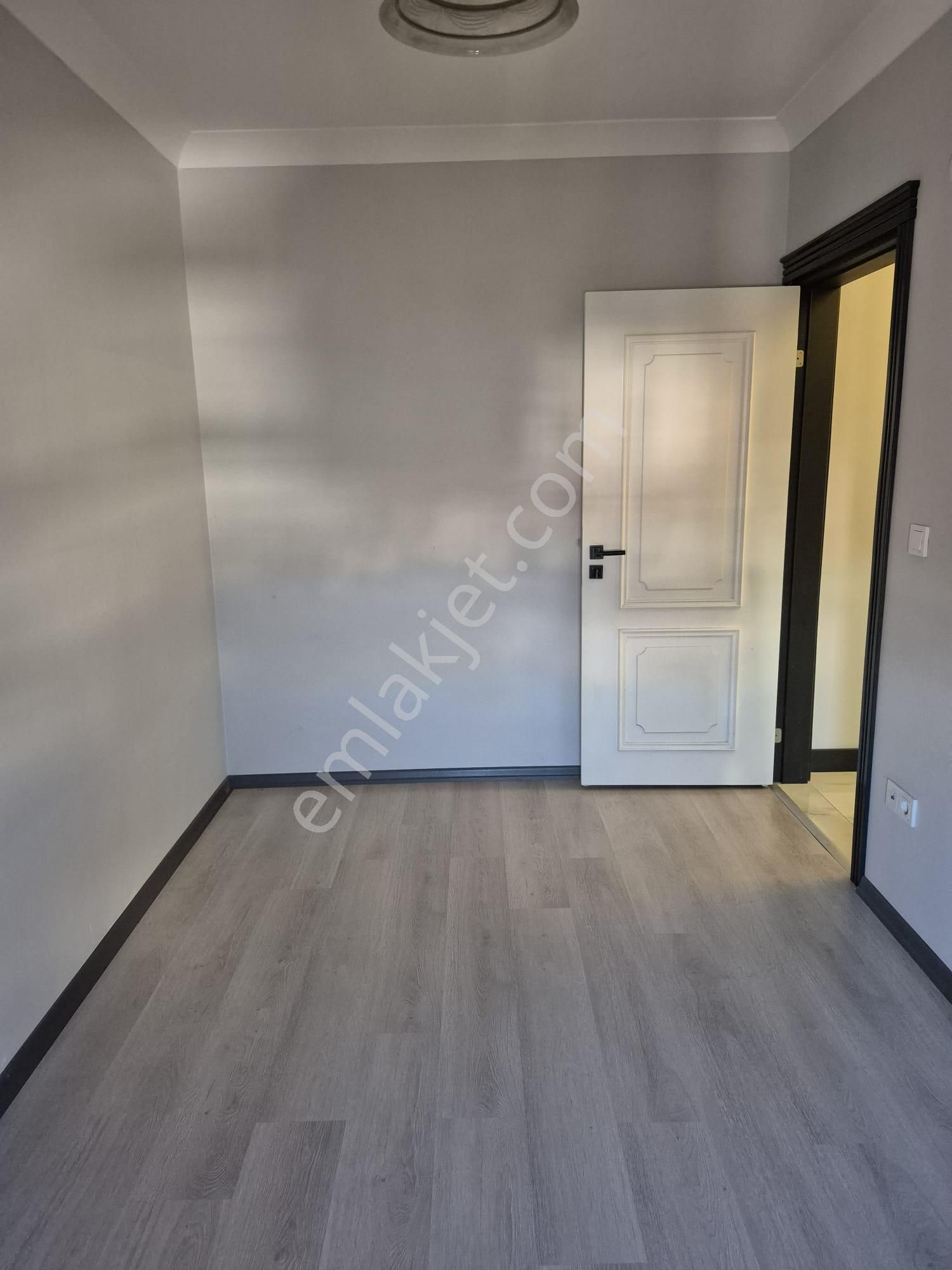 Pendik Uzmanı Cemal Kınay'dan Batı Mah.kiralık 4+1 Dubleks Daire - Görsel 14
