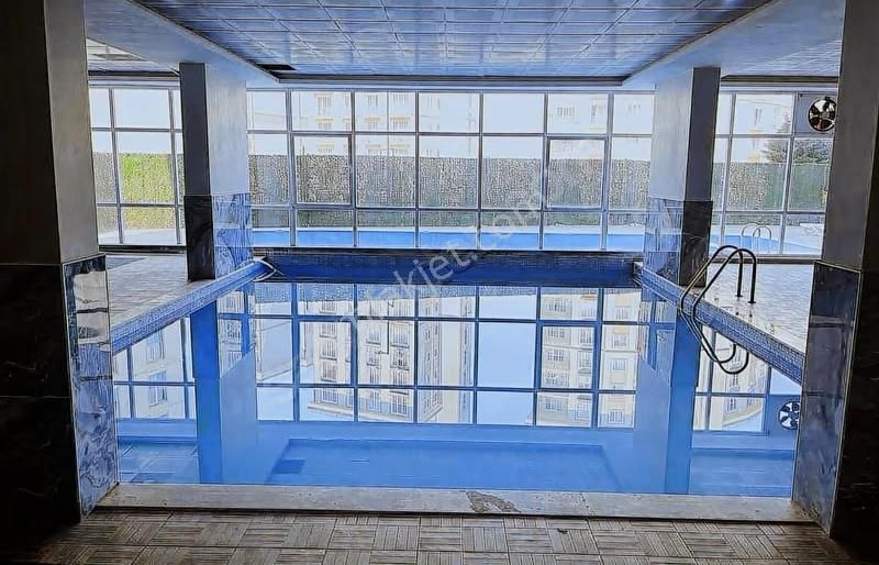 Metrobüse Yürüme Mesafesi Balkonlu Geniş 1+1 - Görsel 2