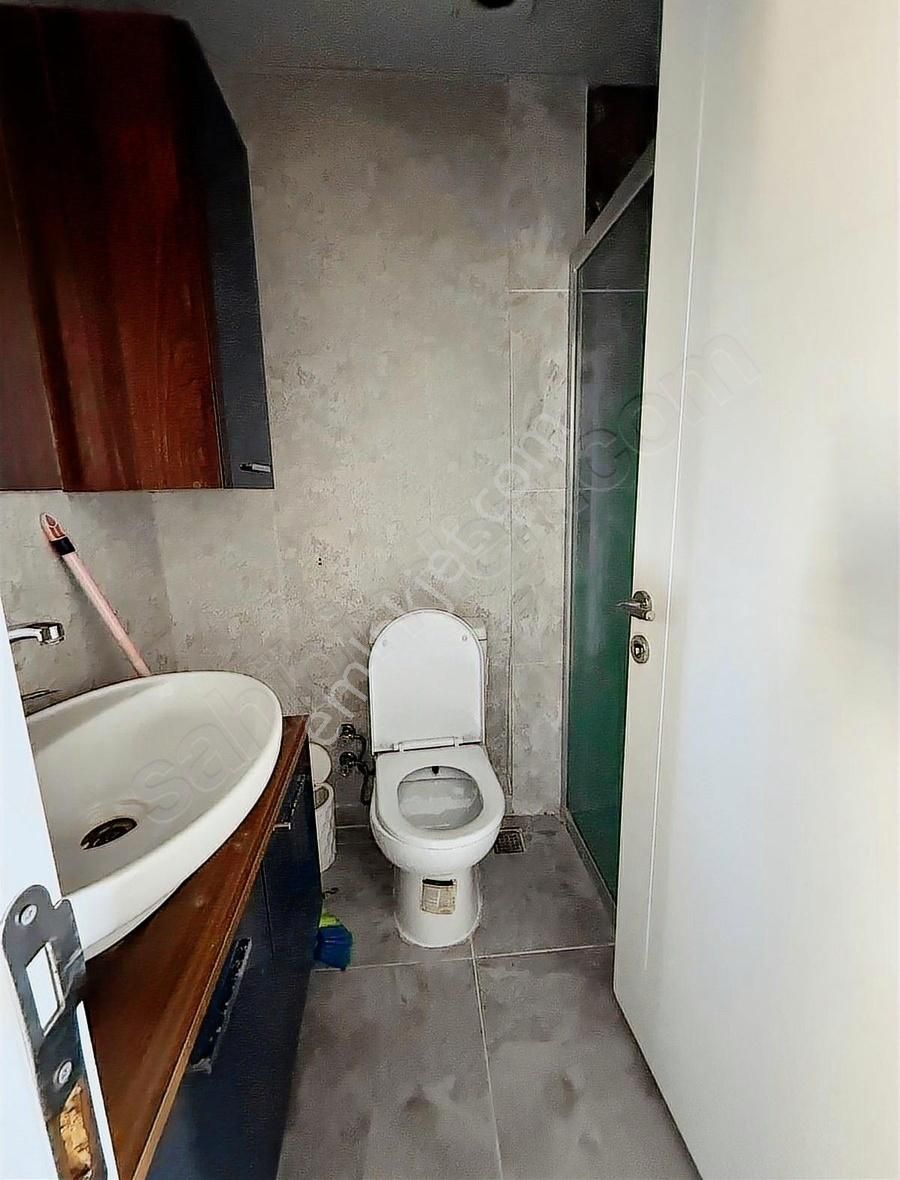 Metrobüse Yürüme Mesafesi Balkonlu Geniş 1+1 - Görsel 3